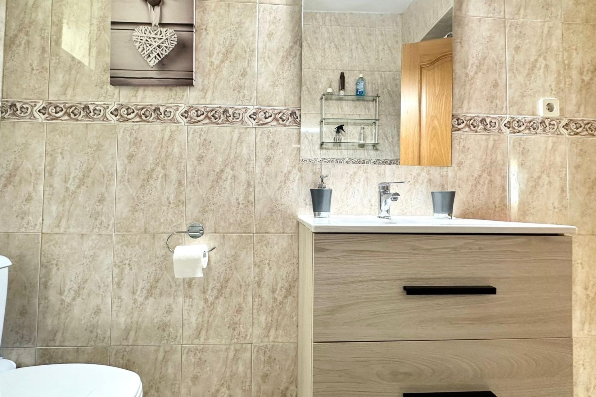 Sprzedaż - Apartament / Mieszkanie -
Torrevieja - Estacion de autobuses