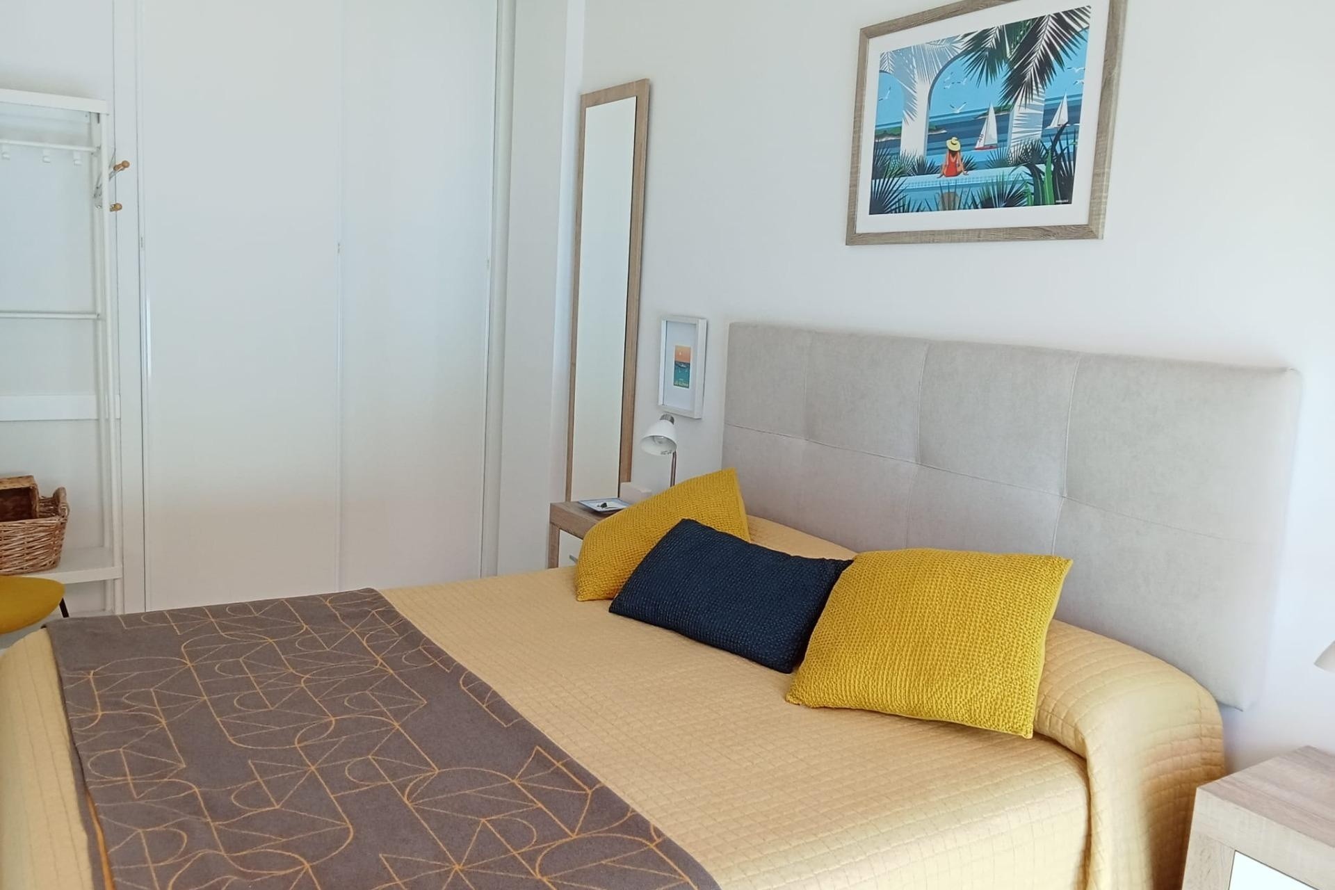 Sprzedaż - Apartament / Mieszkanie -
Torrevieja - Estacion de autobuses