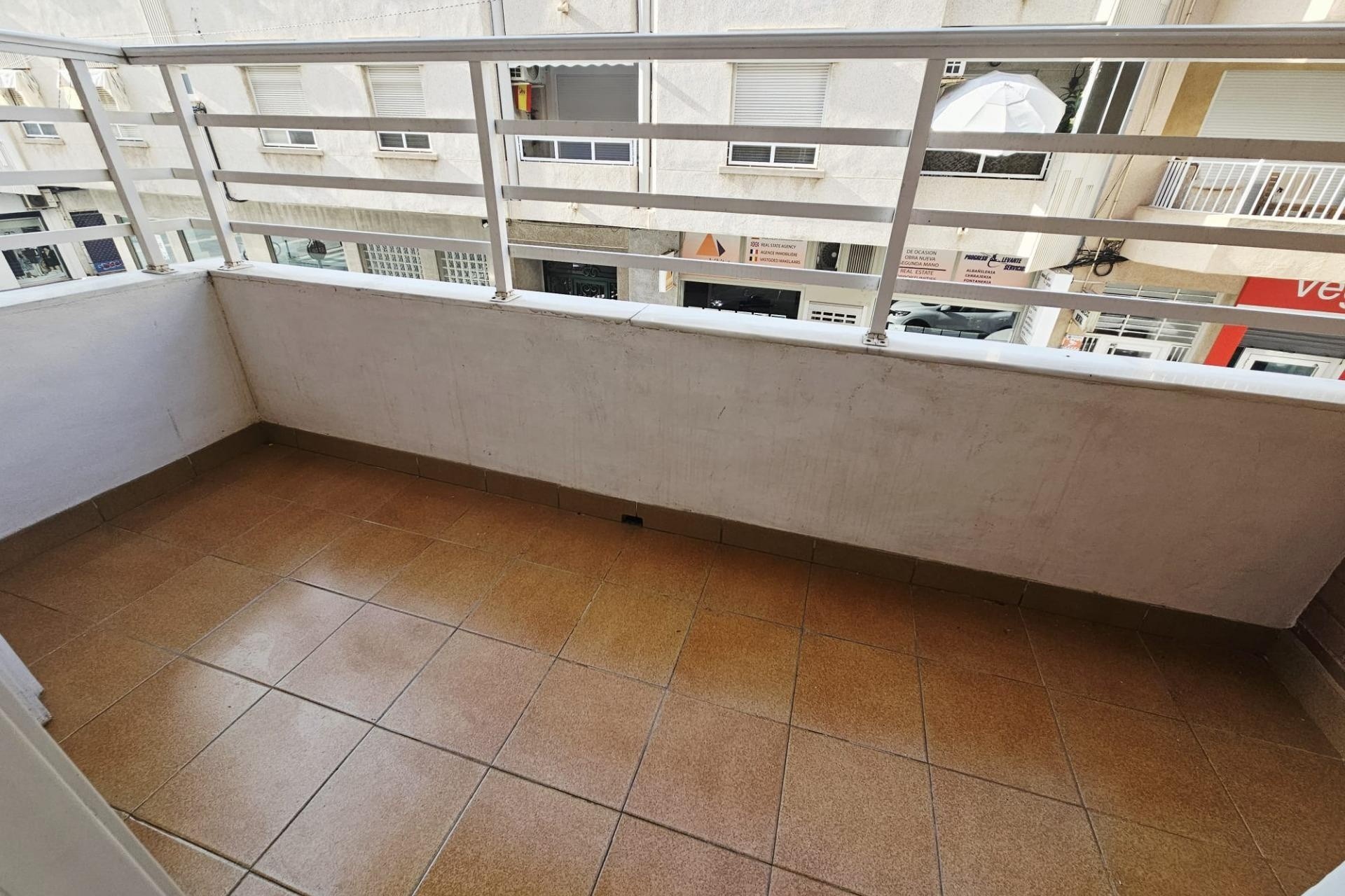 Sprzedaż - Apartament / Mieszkanie -
Torrevieja - Estacion de autobuses