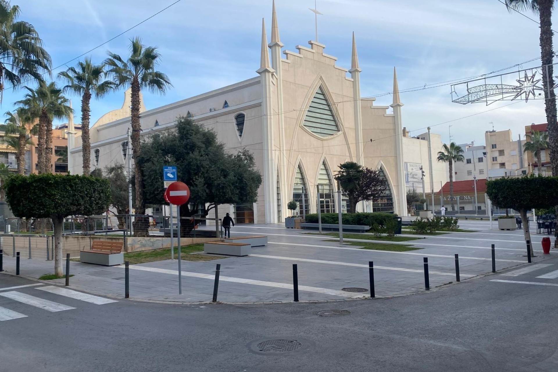 Sprzedaż - Apartament / Mieszkanie -
Torrevieja - Estacion de autobuses