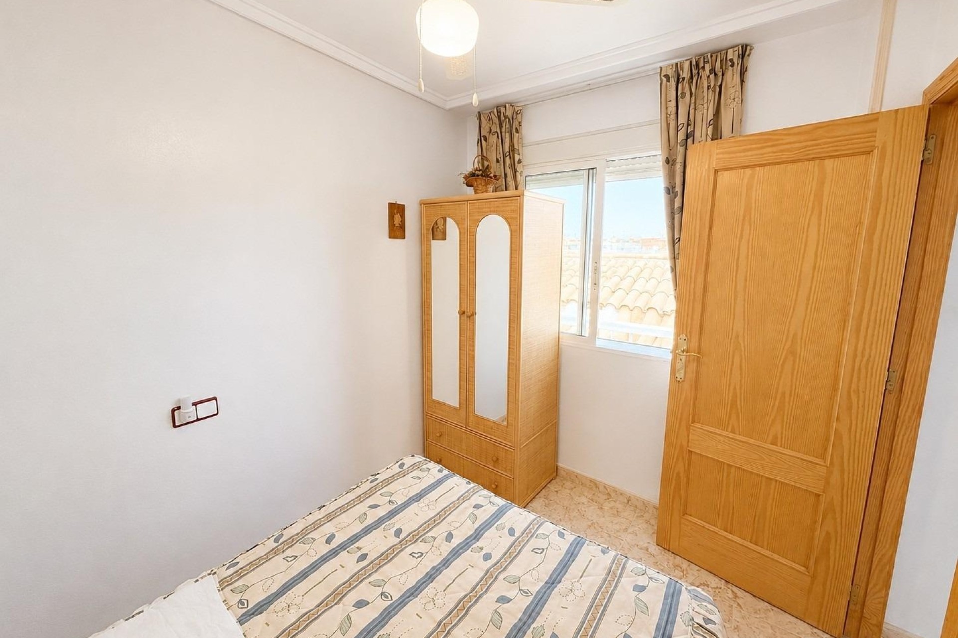 Sprzedaż - Apartament / Mieszkanie -
Torrevieja - Estacion de autobuses
