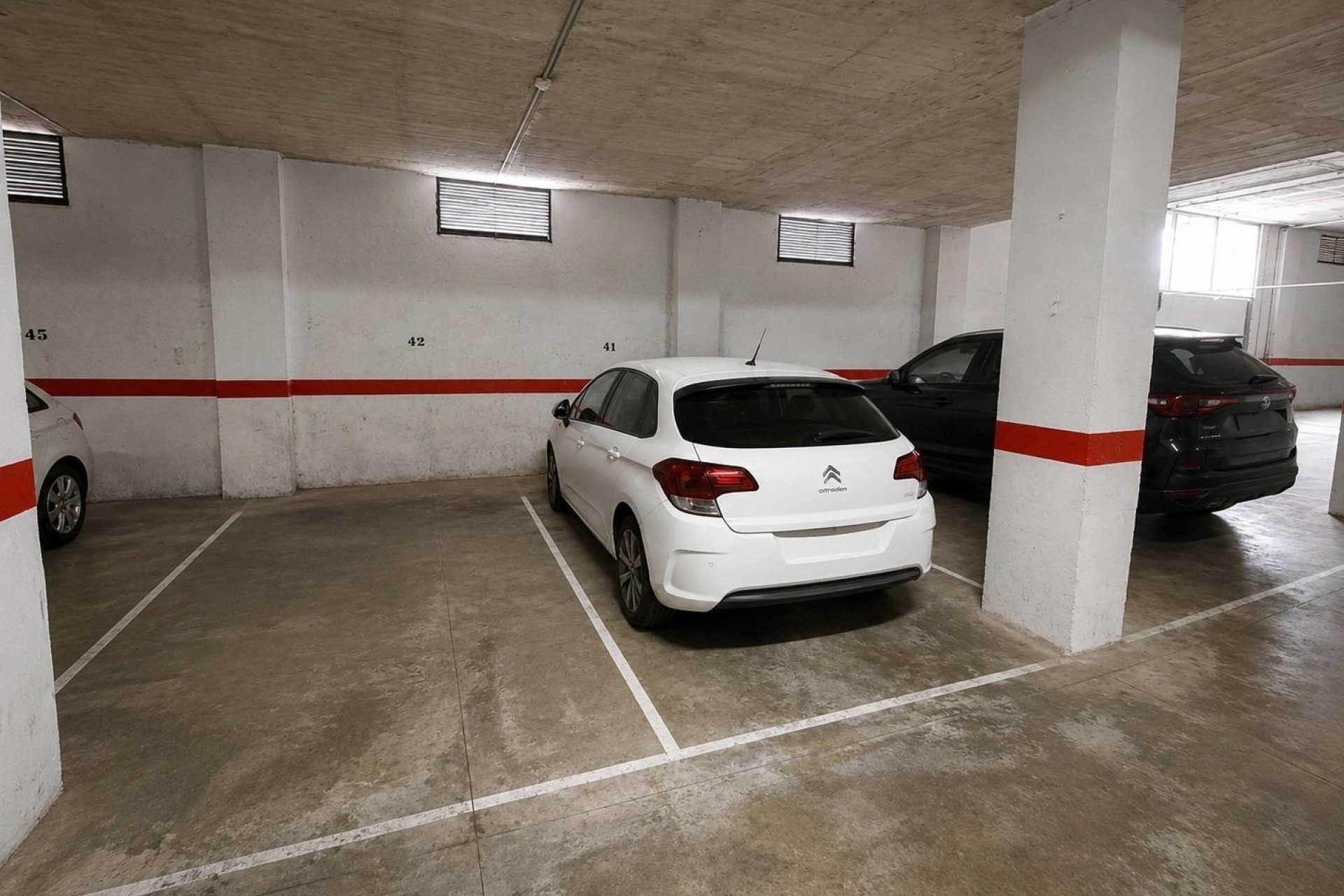 Sprzedaż - Apartament / Mieszkanie -
Torrevieja - Estacion de autobuses