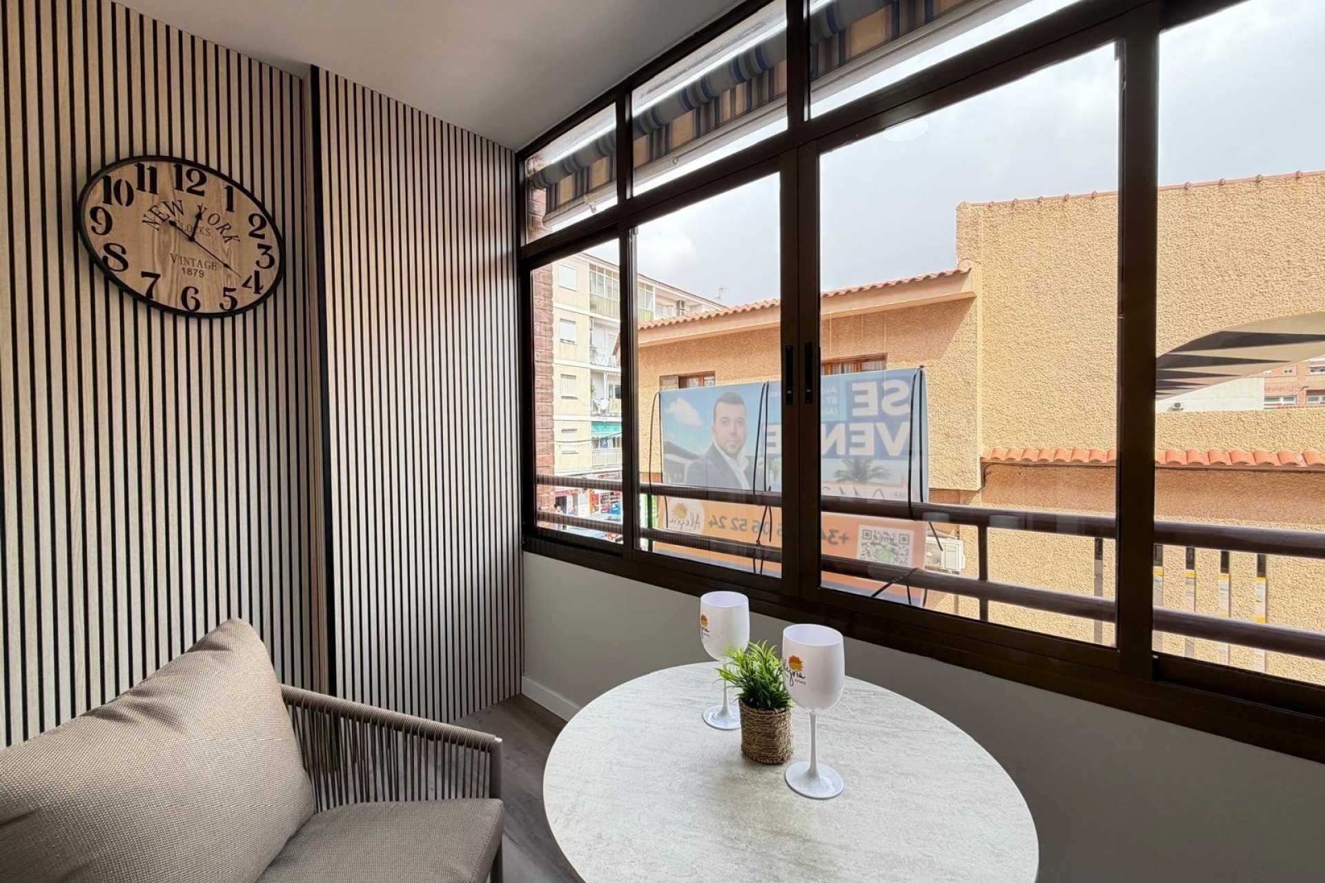 Sprzedaż - Apartament / Mieszkanie -
Torrevieja - Estacion de autobuses