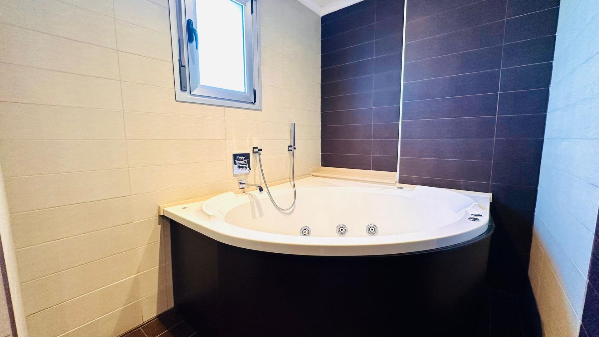 Sprzedaż - Apartament mieszkanie -
Torrevieja - Estacion de autobuses