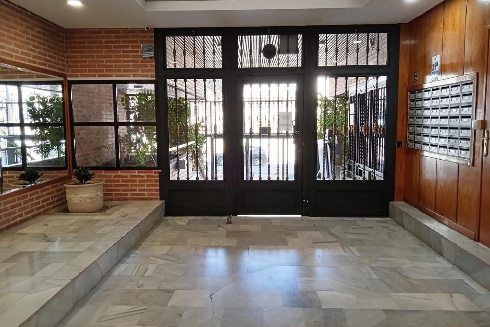 Sprzedaż - Apartament / Mieszkanie -
Torrevieja - Habaneras