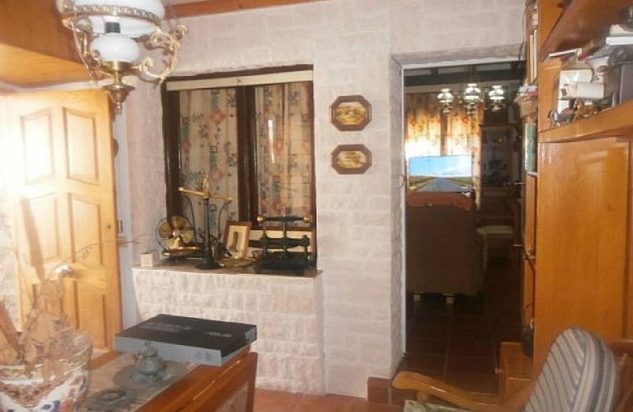 Sprzedaż - Apartament / Mieszkanie -
Torrevieja - LA LOMA