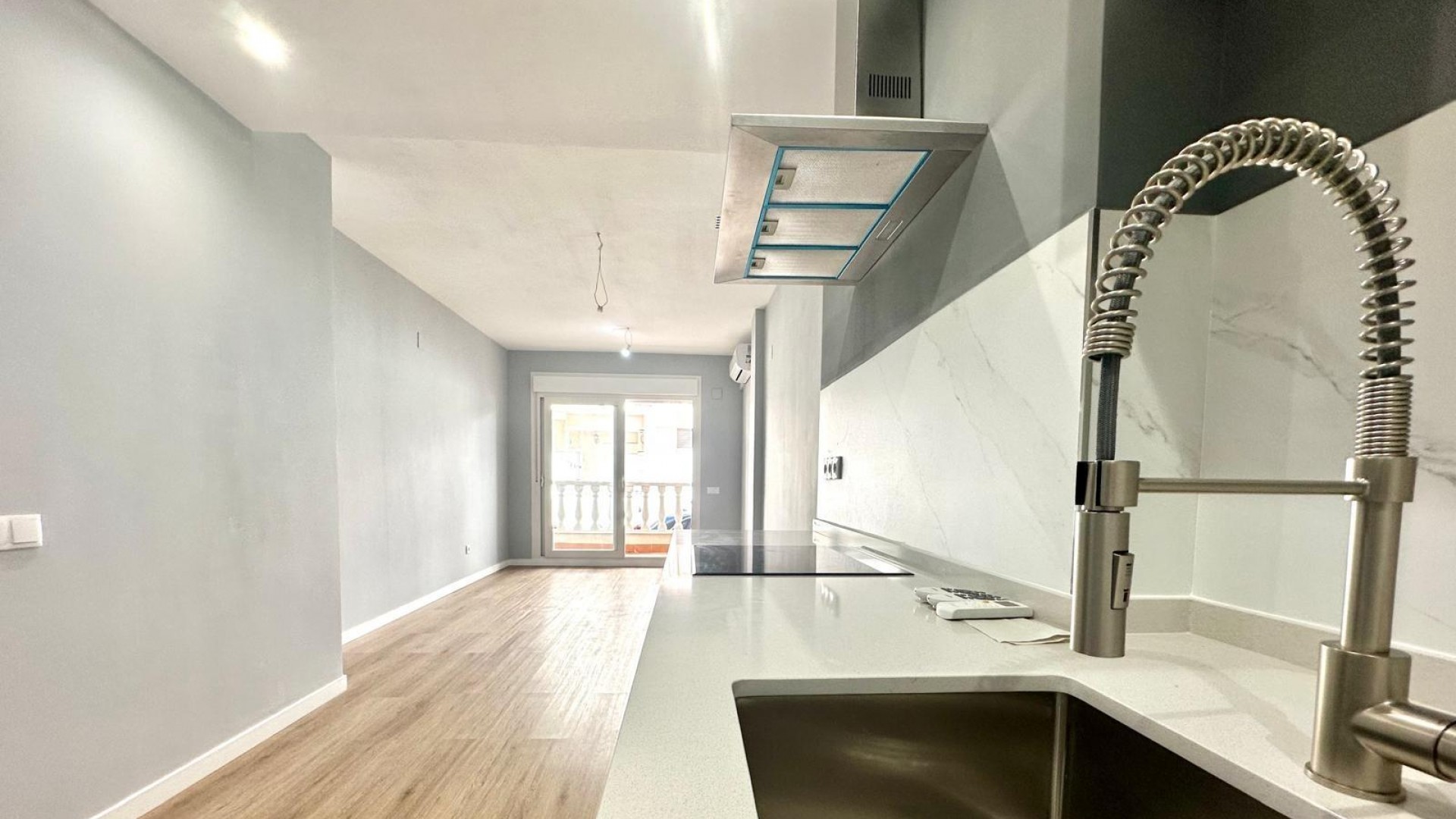 Sprzedaż - Apartament mieszkanie -
Torrevieja - La Mata pueblo