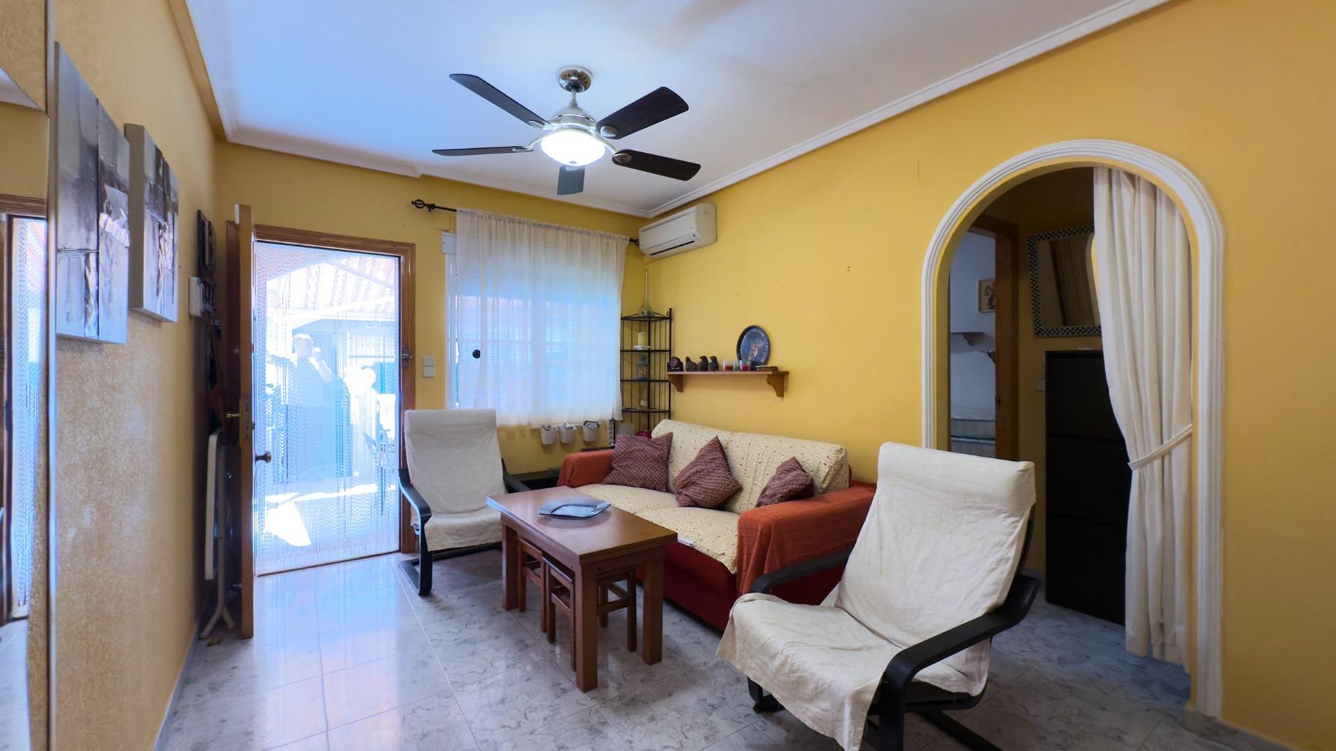 Sprzedaż - Apartament mieszkanie -
Torrevieja - La Mata pueblo