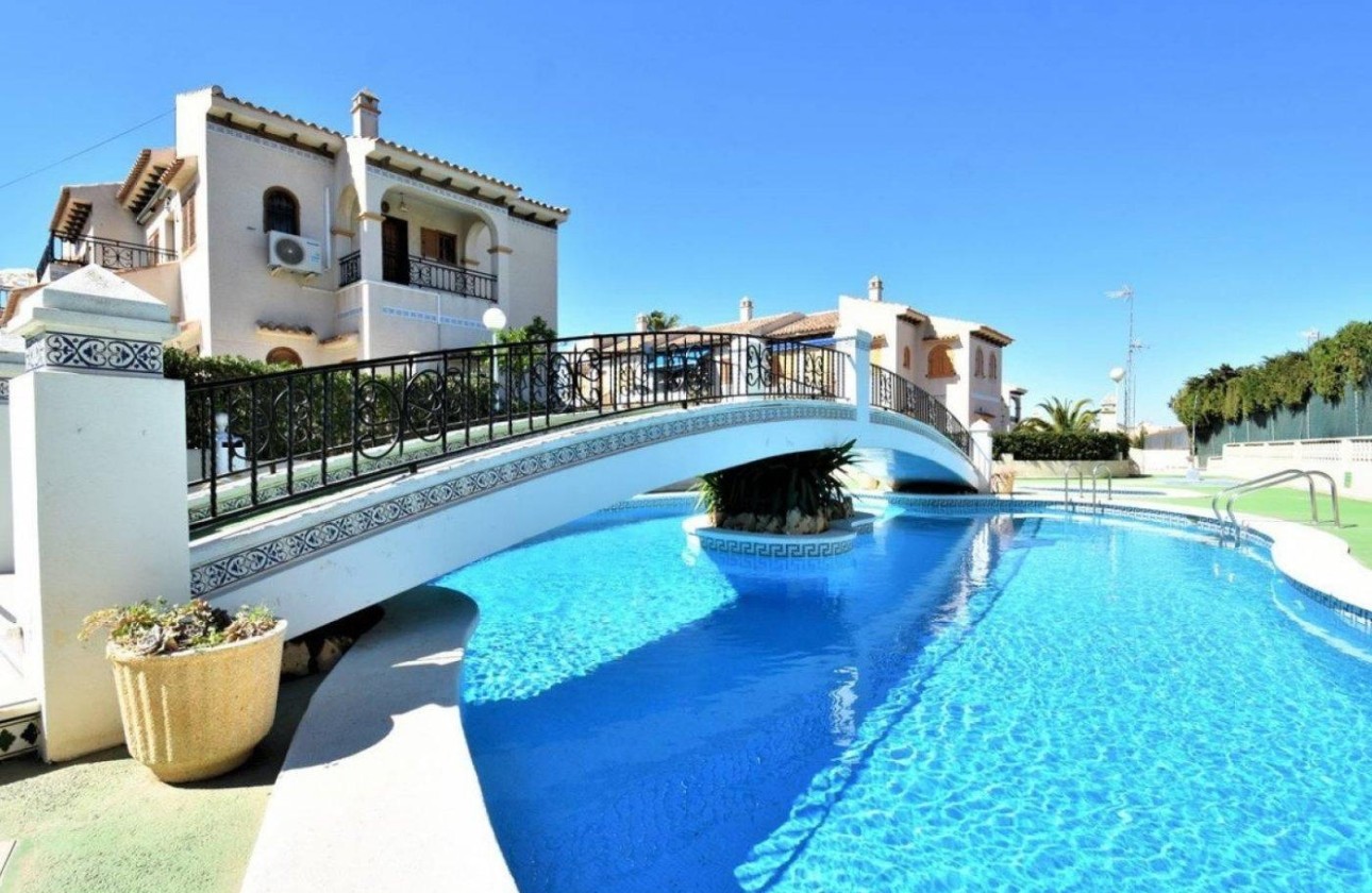 Sprzedaż - Apartament mieszkanie -
Torrevieja - La Mata