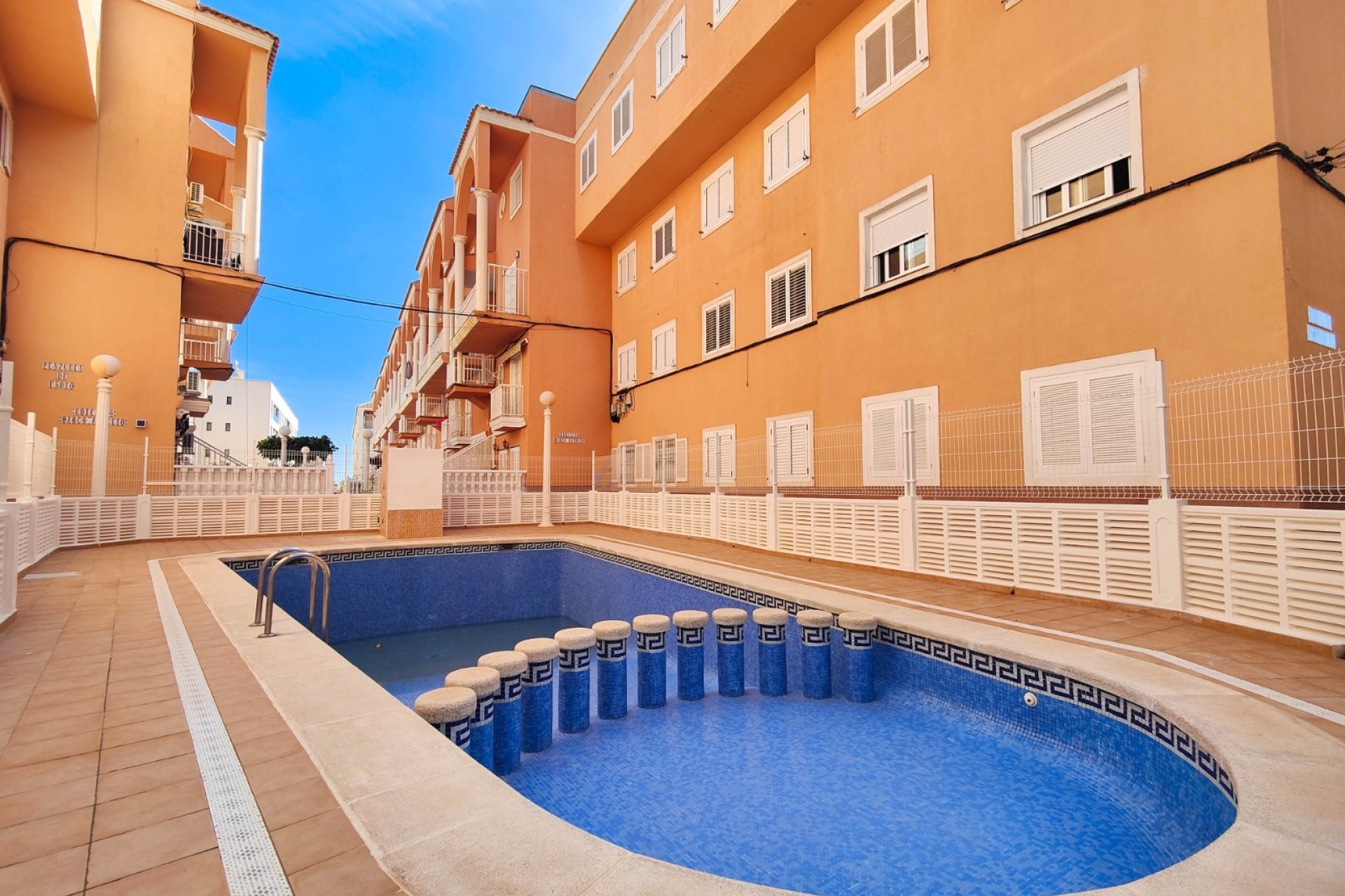 Sprzedaż - Apartament / Mieszkanie -
Torrevieja - La Mata