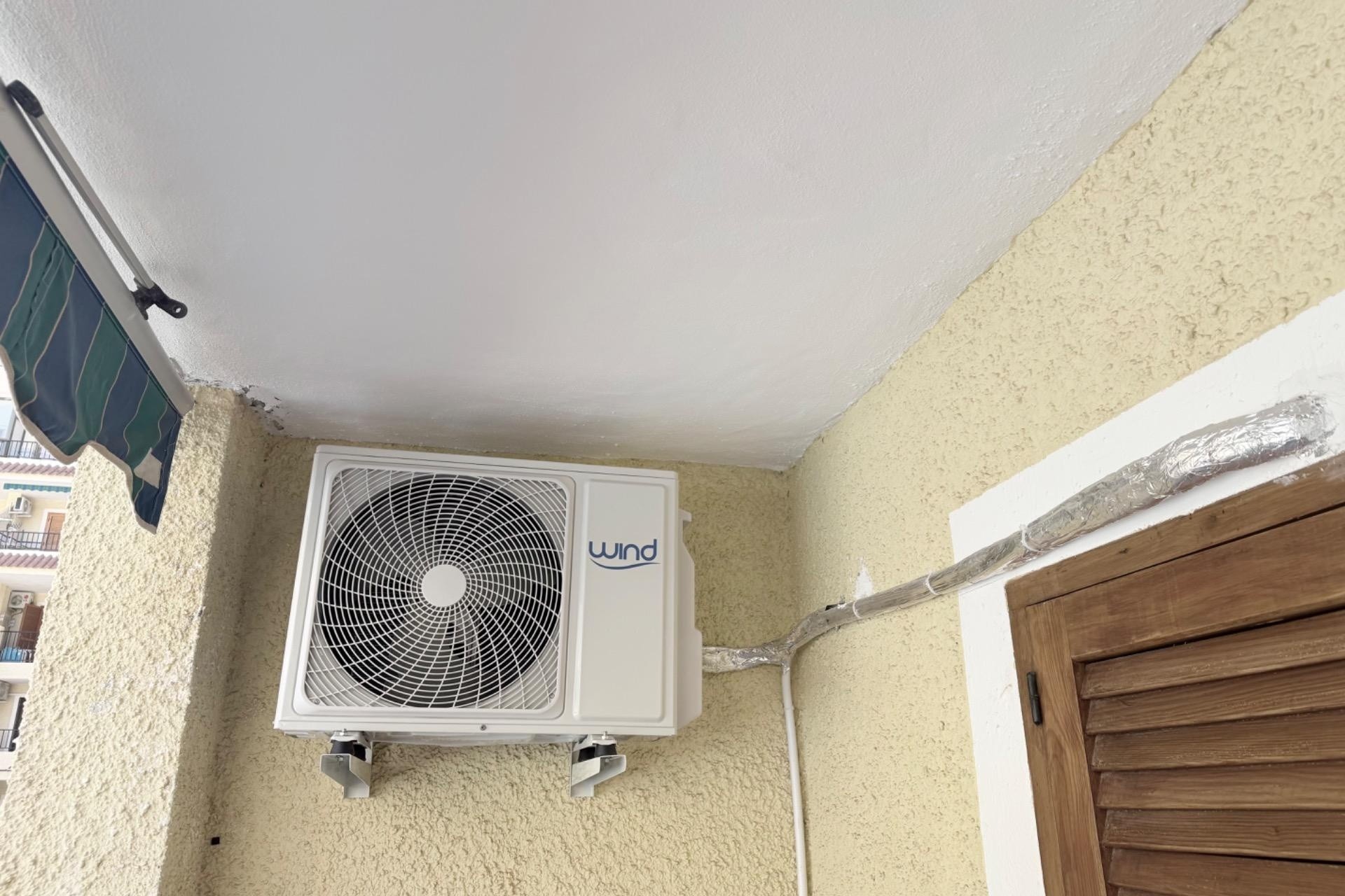 Sprzedaż - Apartament / Mieszkanie -
Torrevieja - La Mata