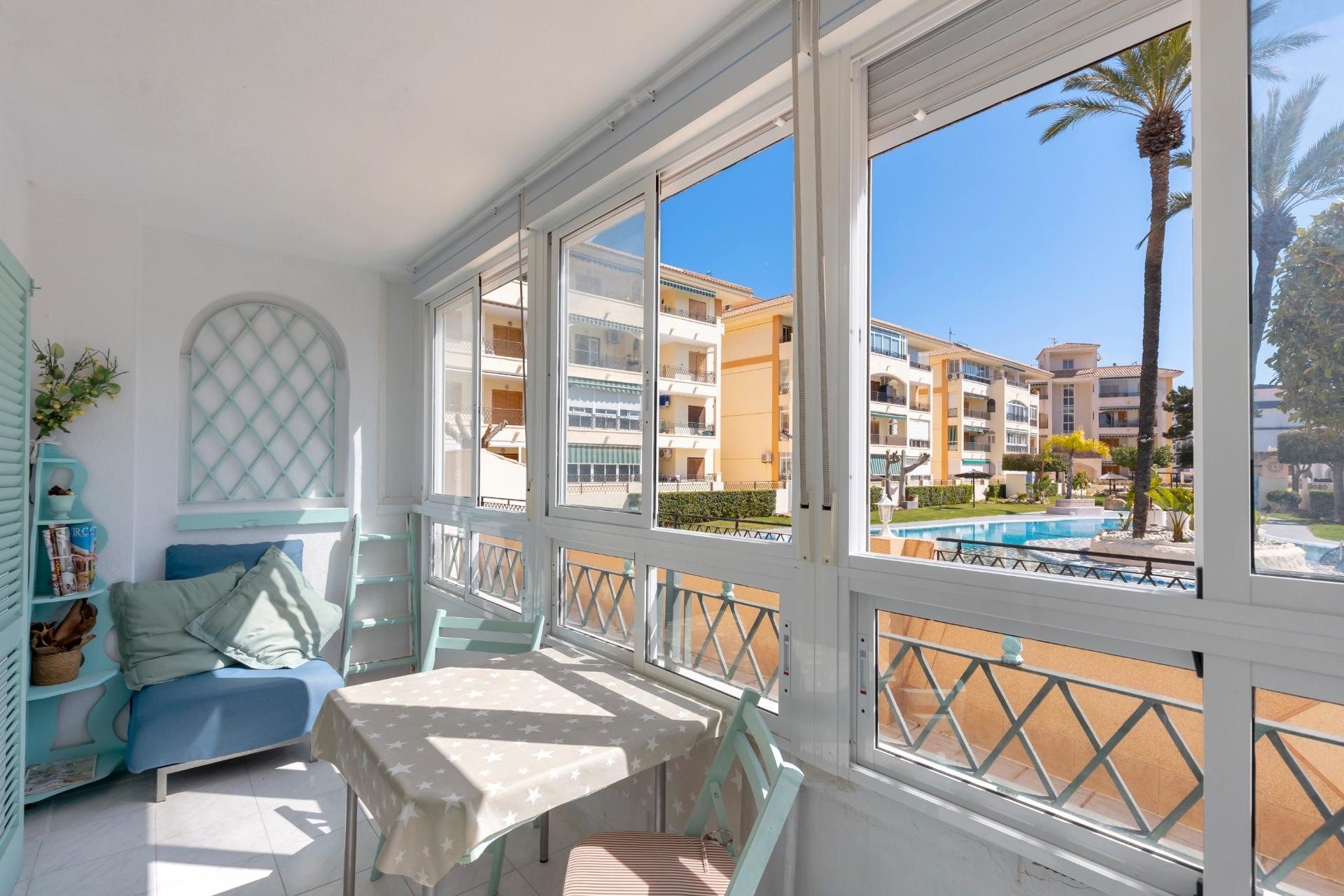 Sprzedaż - Apartament / Mieszkanie -
Torrevieja - La Mata