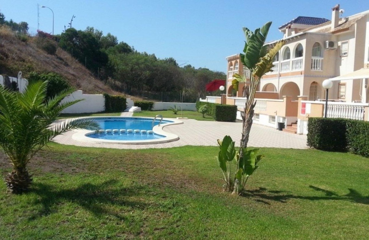 Sprzedaż - Apartament / Mieszkanie -
Torrevieja - La Mata