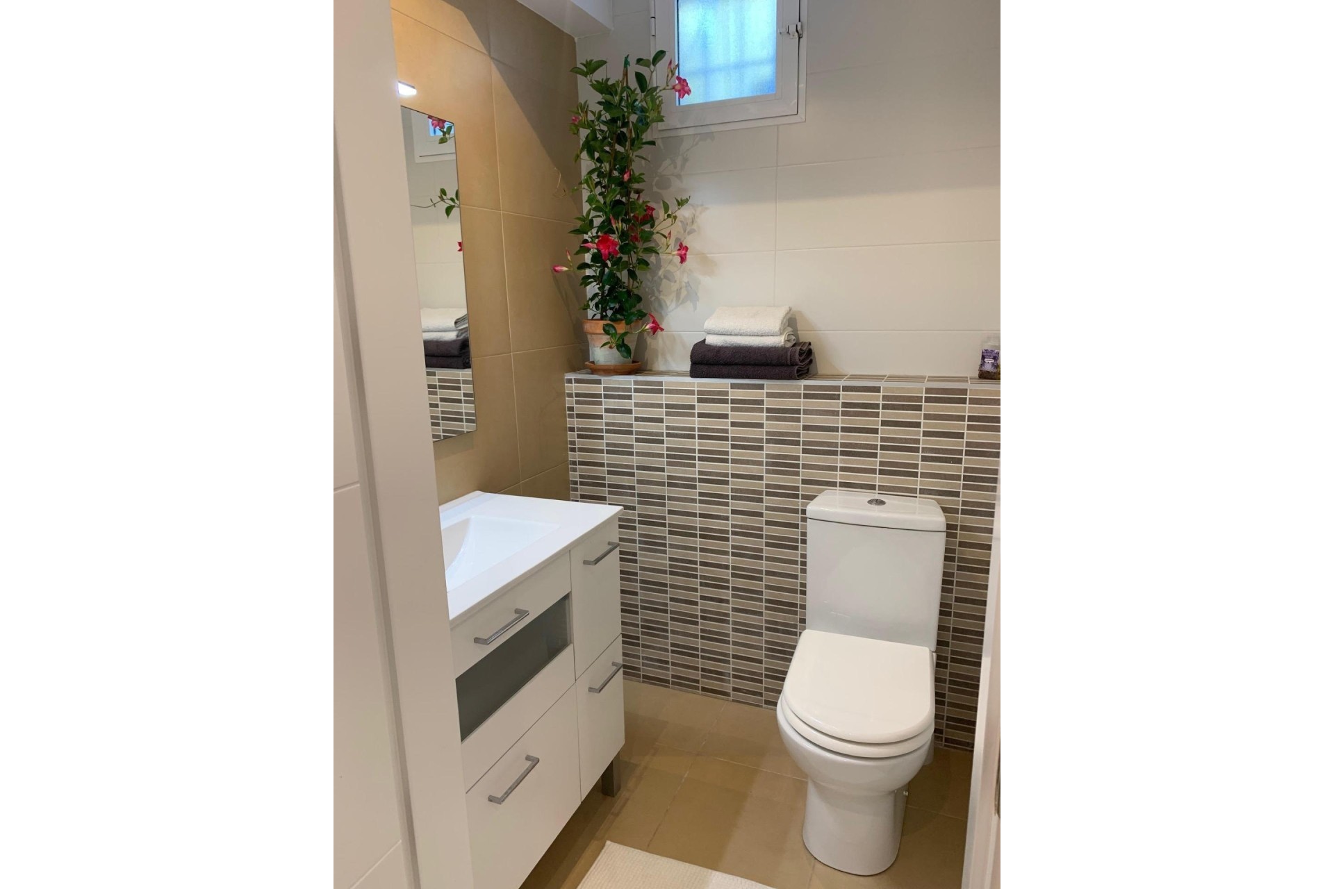 Sprzedaż - Apartament / Mieszkanie -
Torrevieja - La Mata