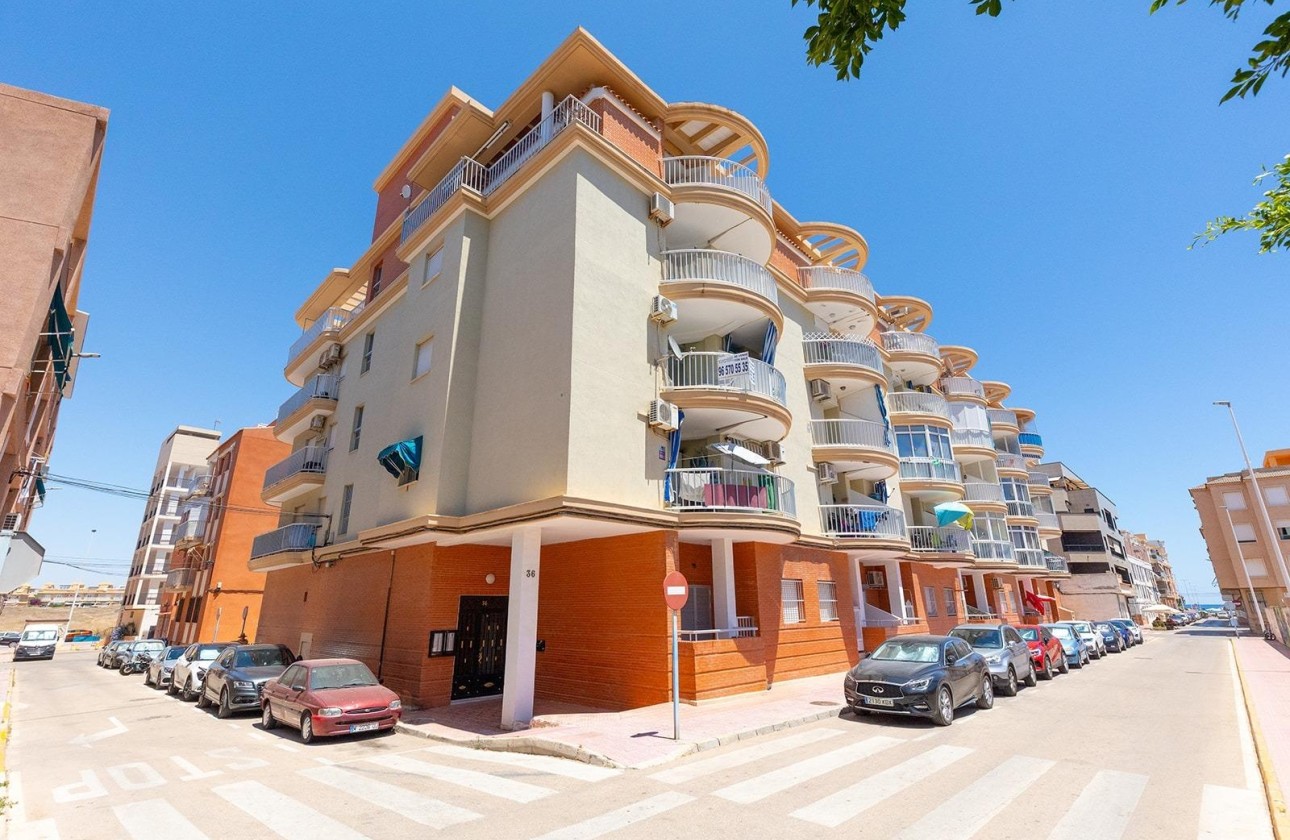 Sprzedaż - Apartament / Mieszkanie -
Torrevieja - La Mata