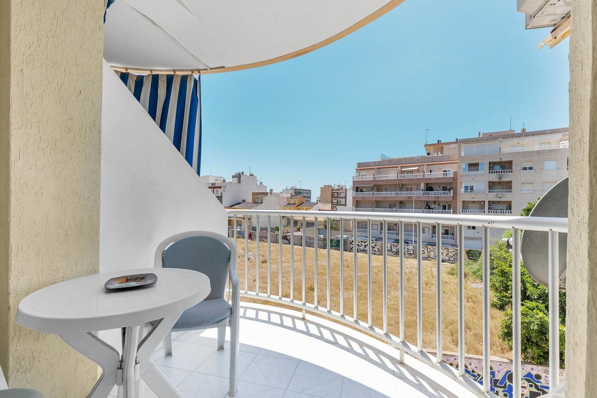 Sprzedaż - Apartament / Mieszkanie -
Torrevieja - La Mata