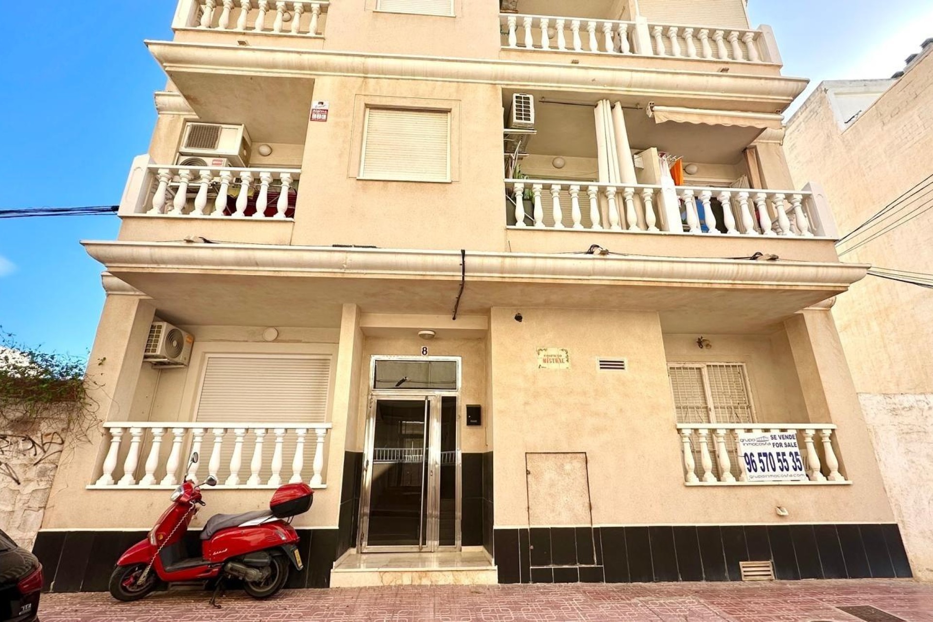 Sprzedaż - Apartament / Mieszkanie -
Torrevieja - La Mata