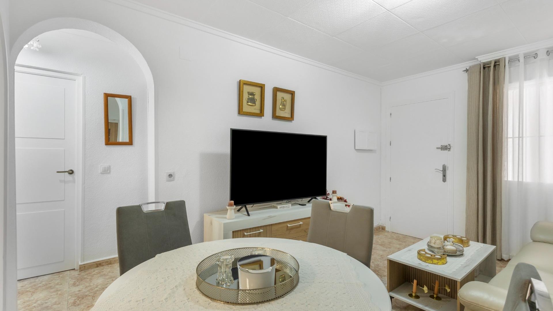 Sprzedaż - Apartament mieszkanie -
Torrevieja - La Siesta - El Salado - Torreta