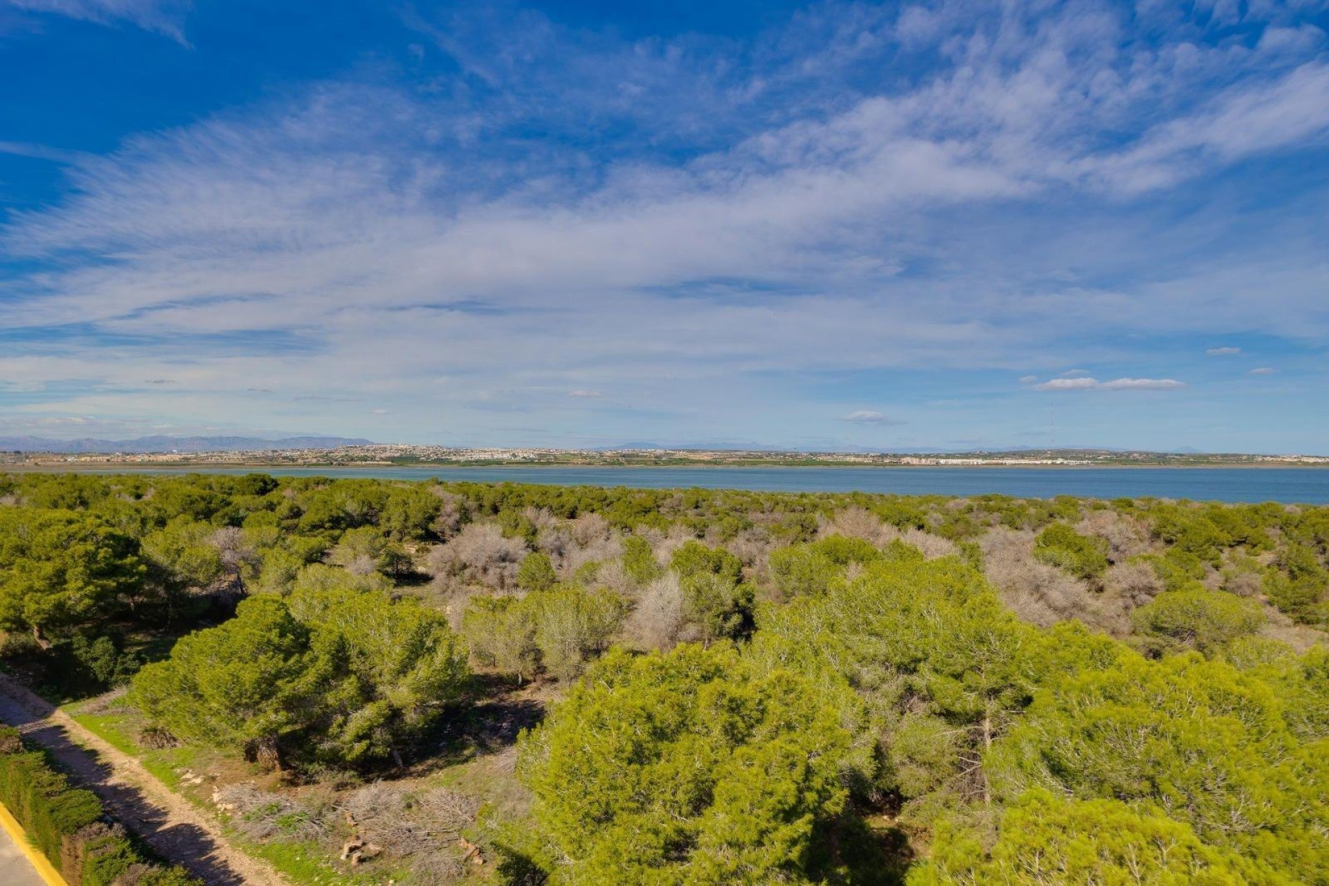 Sprzedaż - Apartament / Mieszkanie -
Torrevieja - La Siesta - El Salado - Torreta