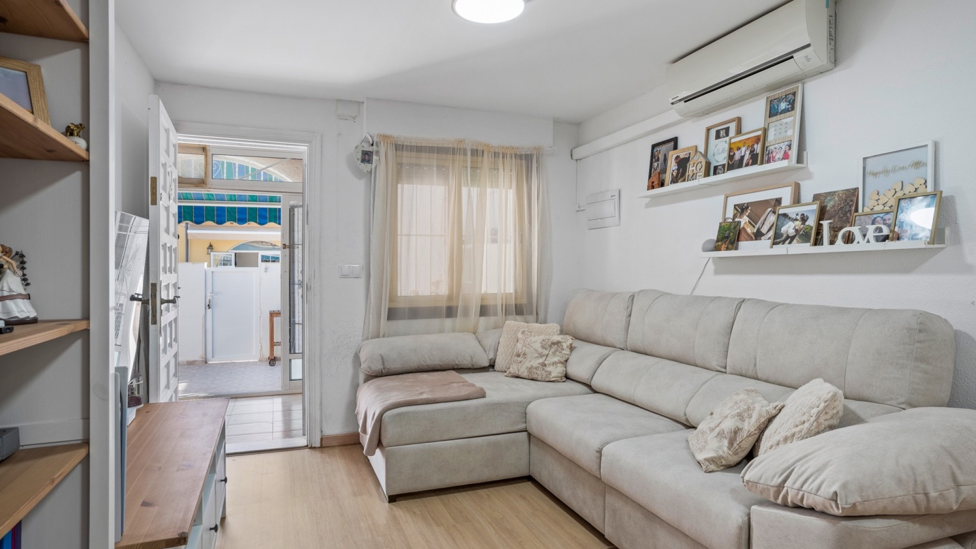 Sprzedaż - Apartament mieszkanie -
Torrevieja - La Siesta