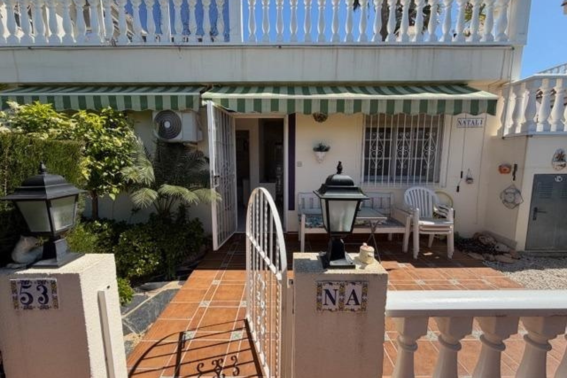 Sprzedaż - Apartament / Mieszkanie -
Torrevieja - La Siesta