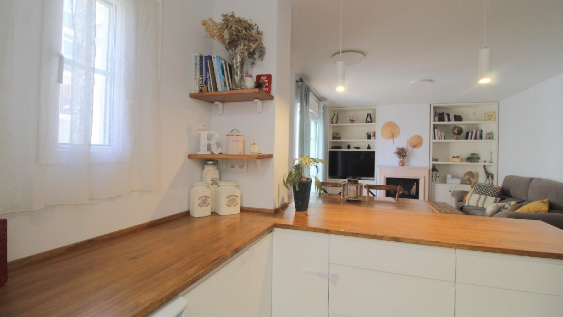 Sprzedaż - Apartament mieszkanie -
Torrevieja - La veleta