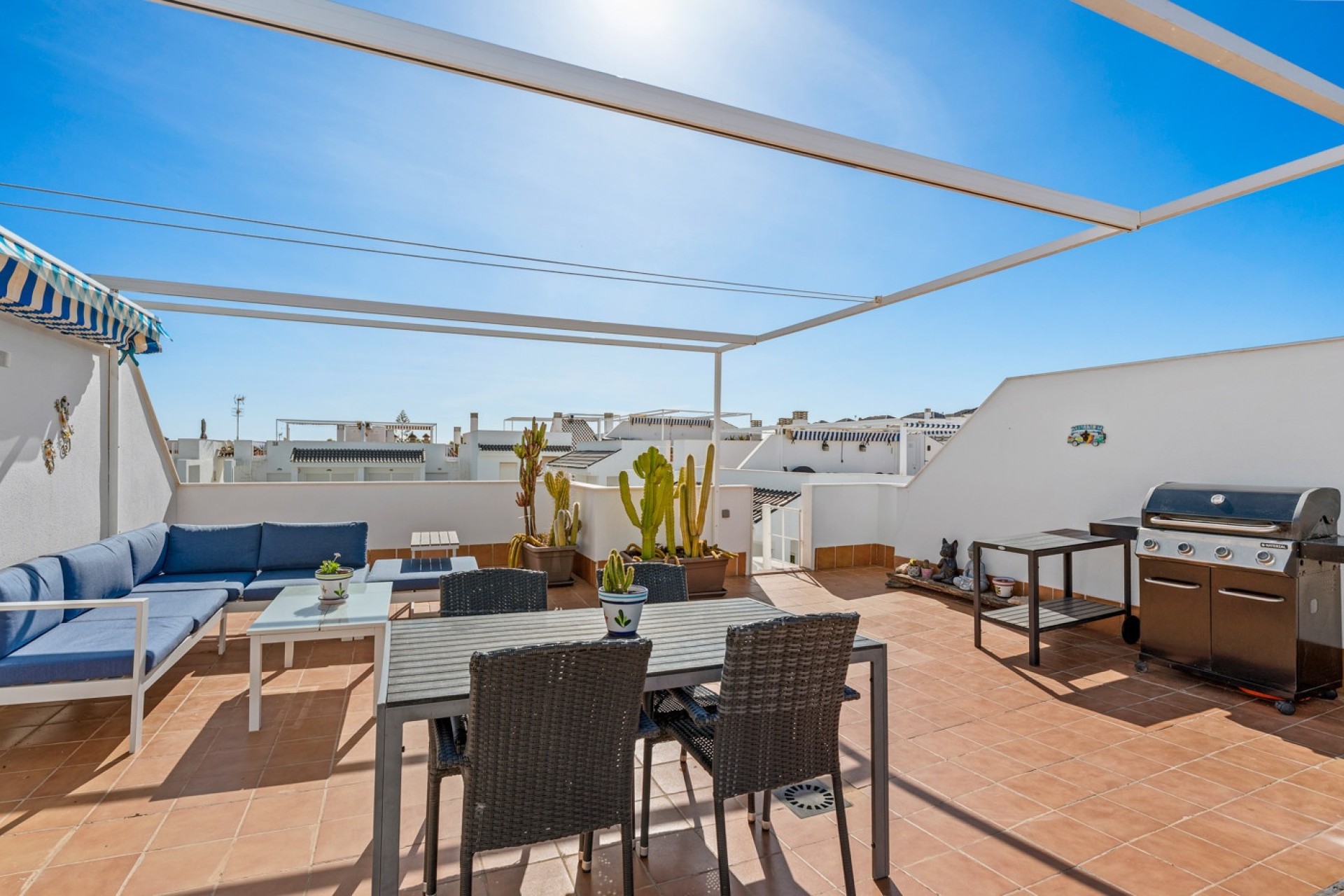 Sprzedaż - Apartament / Mieszkanie -
Torrevieja - La veleta