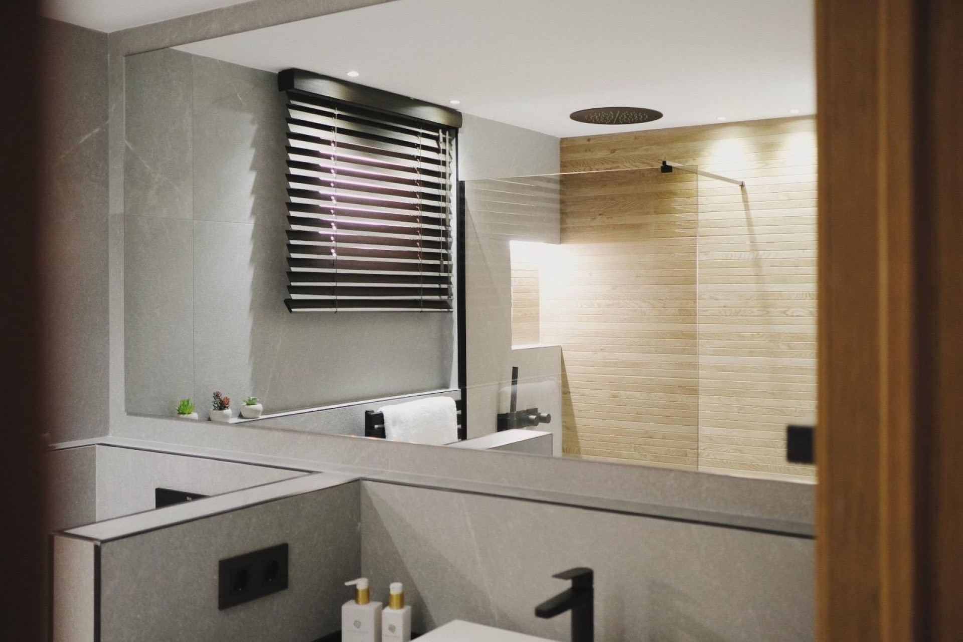 Sprzedaż - Apartament / Mieszkanie -
Torrevieja - La veleta