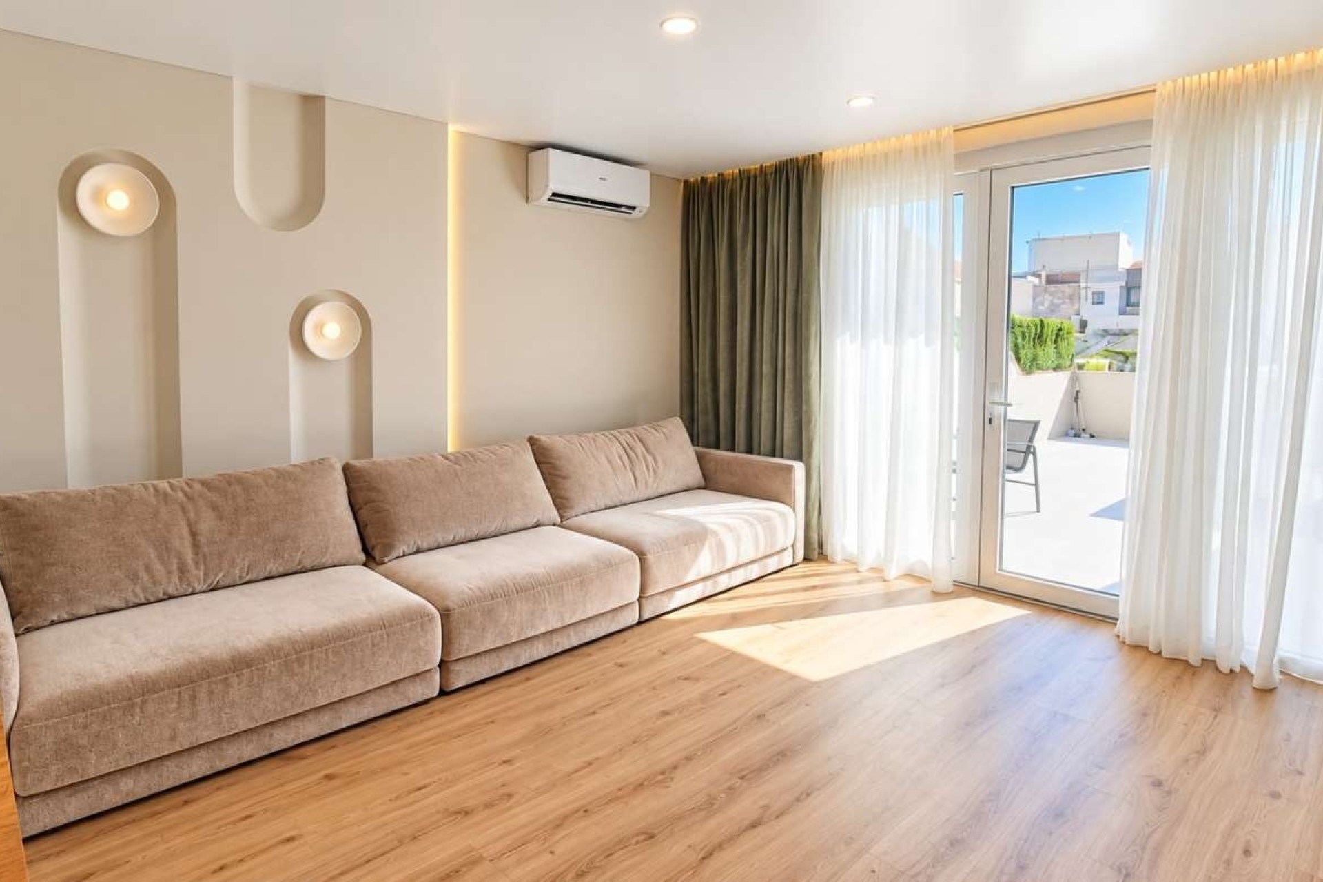 Sprzedaż - Apartament / Mieszkanie -
Torrevieja - La Veleta