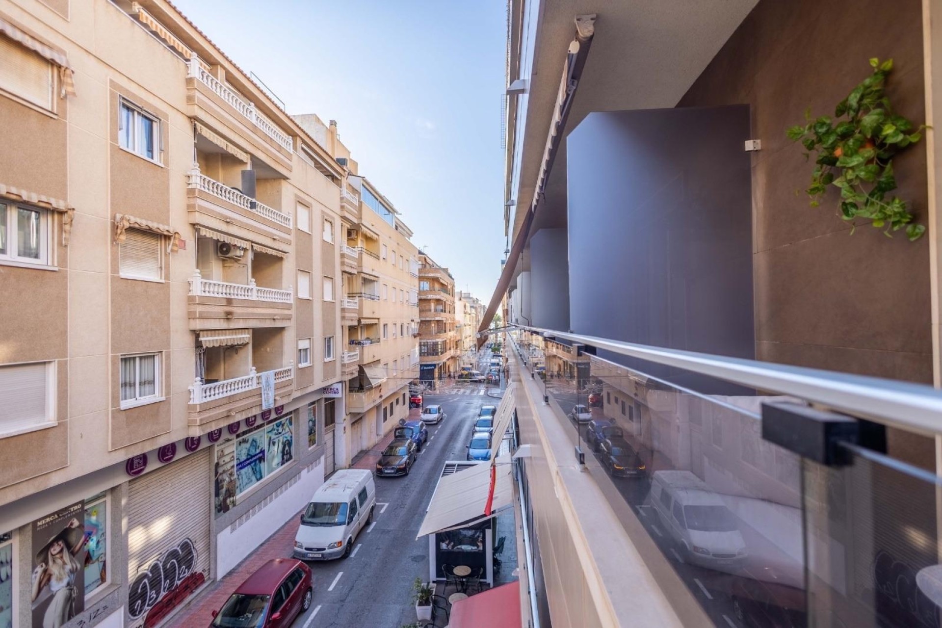 Sprzedaż - Apartament / Mieszkanie -
Torrevieja - Las calas