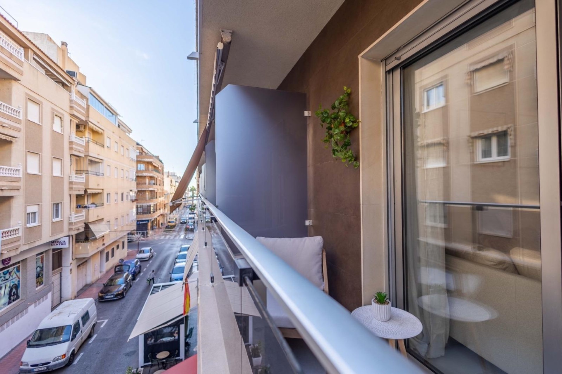 Sprzedaż - Apartament / Mieszkanie -
Torrevieja - Las calas