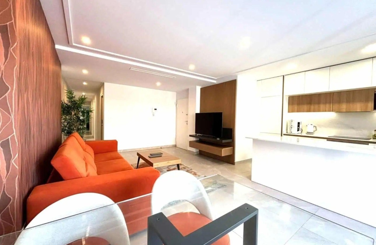 Sprzedaż - Apartament / Mieszkanie -
Torrevieja - Las Piscinas Naturales