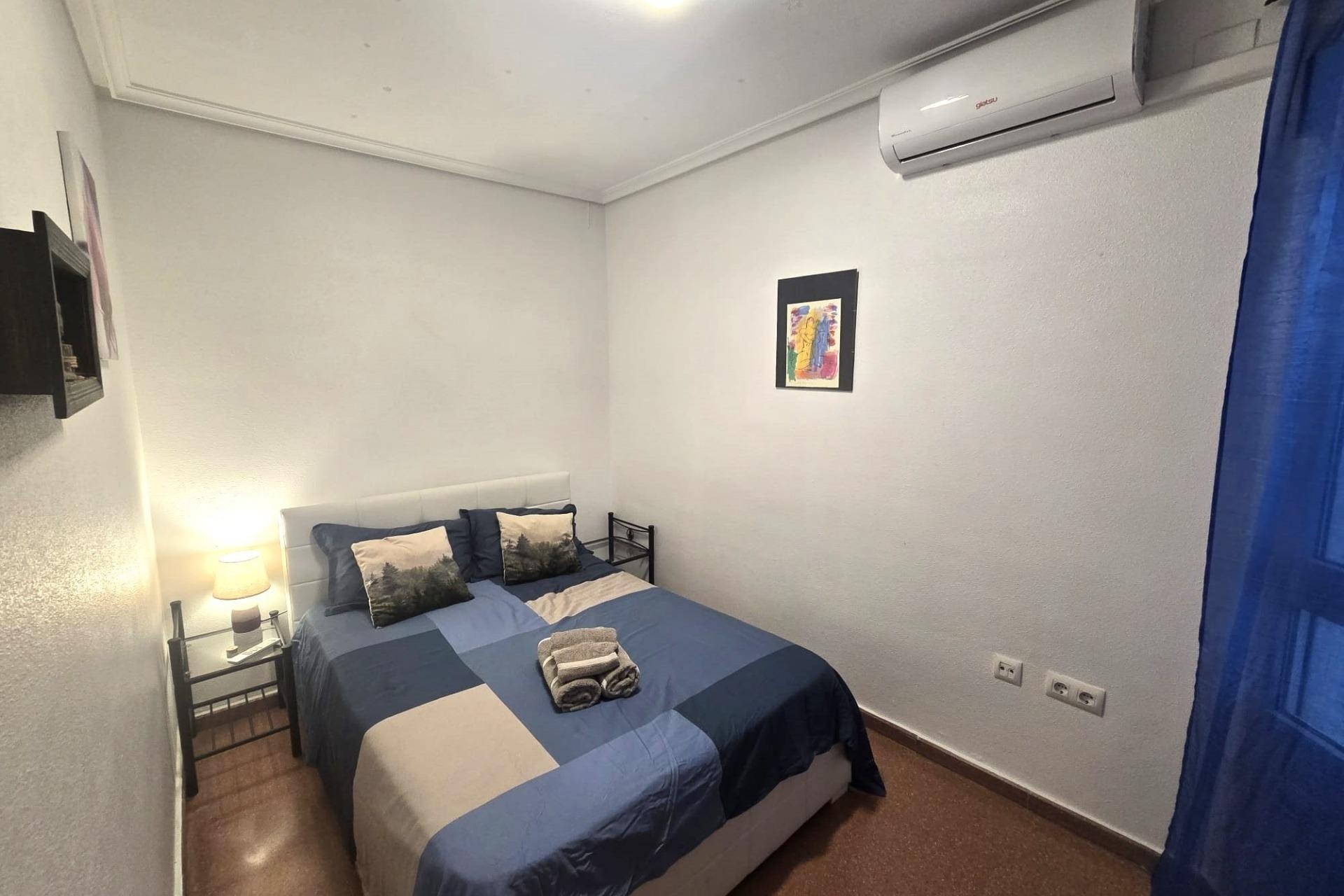 Sprzedaż - Apartament / Mieszkanie -
Torrevieja - Las Piscinas Naturales
