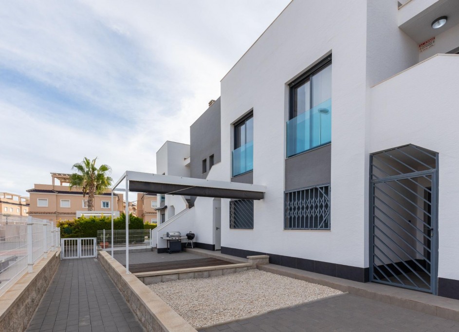 Sprzedaż - Apartament mieszkanie -
Torrevieja - Los Balcones - Los Altos del Edén