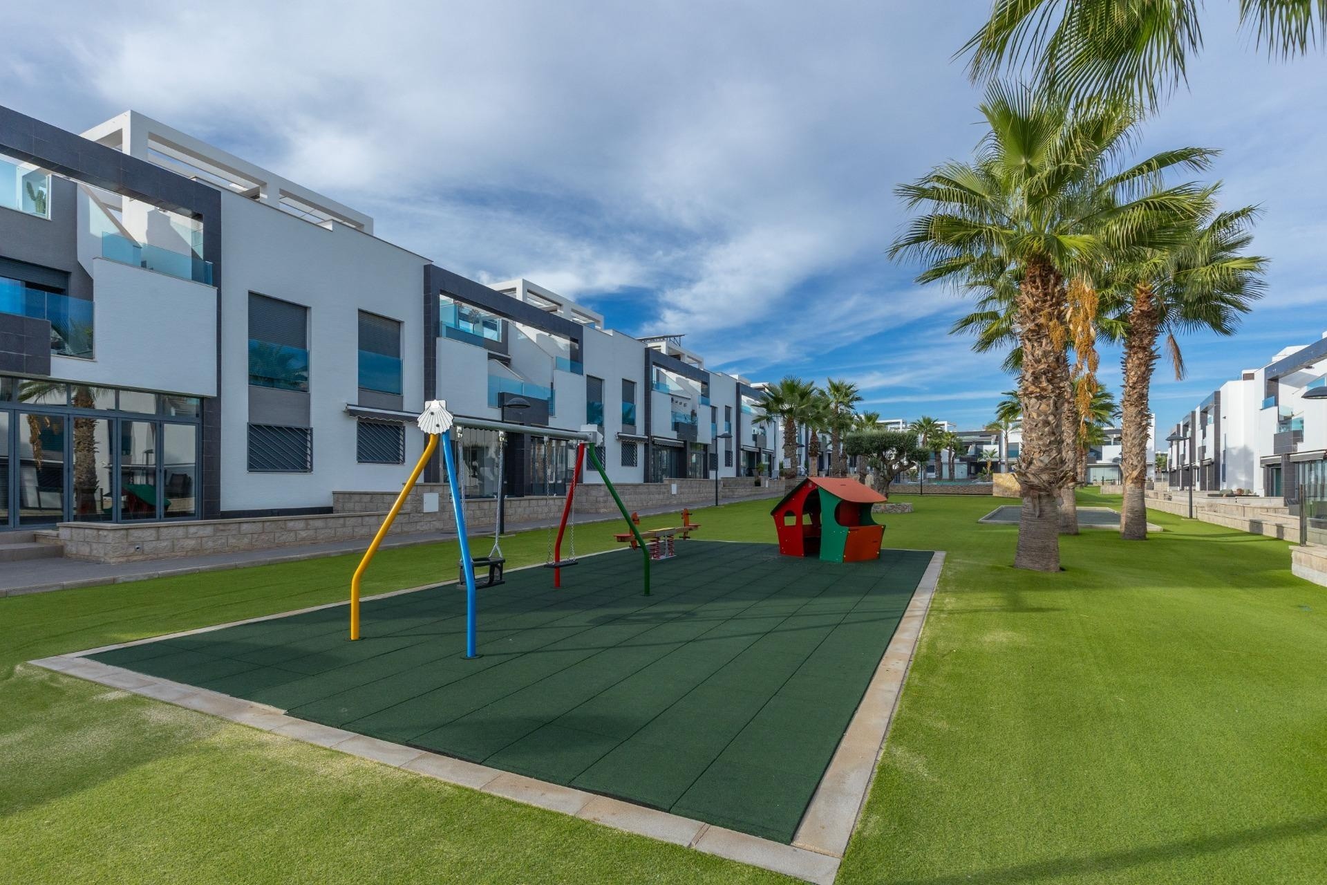 Sprzedaż - Apartament / Mieszkanie -
Torrevieja - Los Balcones - Los Altos del Edén
