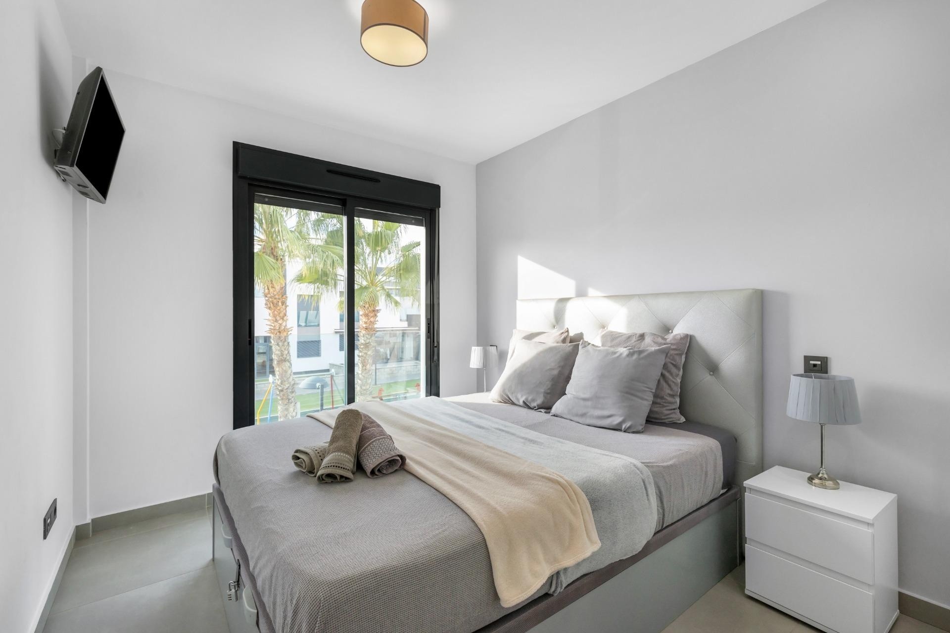 Sprzedaż - Apartament / Mieszkanie -
Torrevieja - Los Balcones - Los Altos del Edén