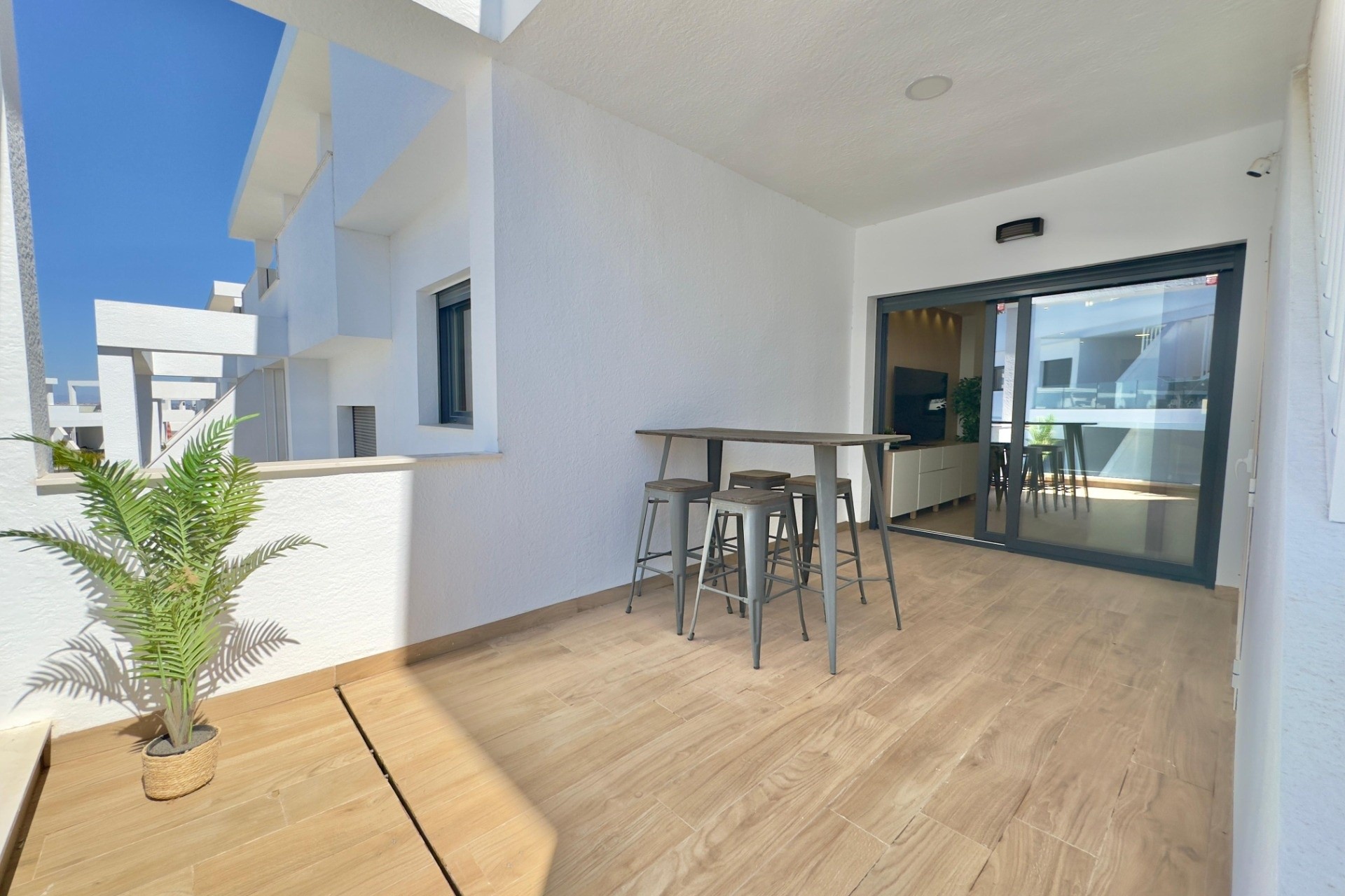 Sprzedaż - Apartament / Mieszkanie -
Torrevieja - Los balcones