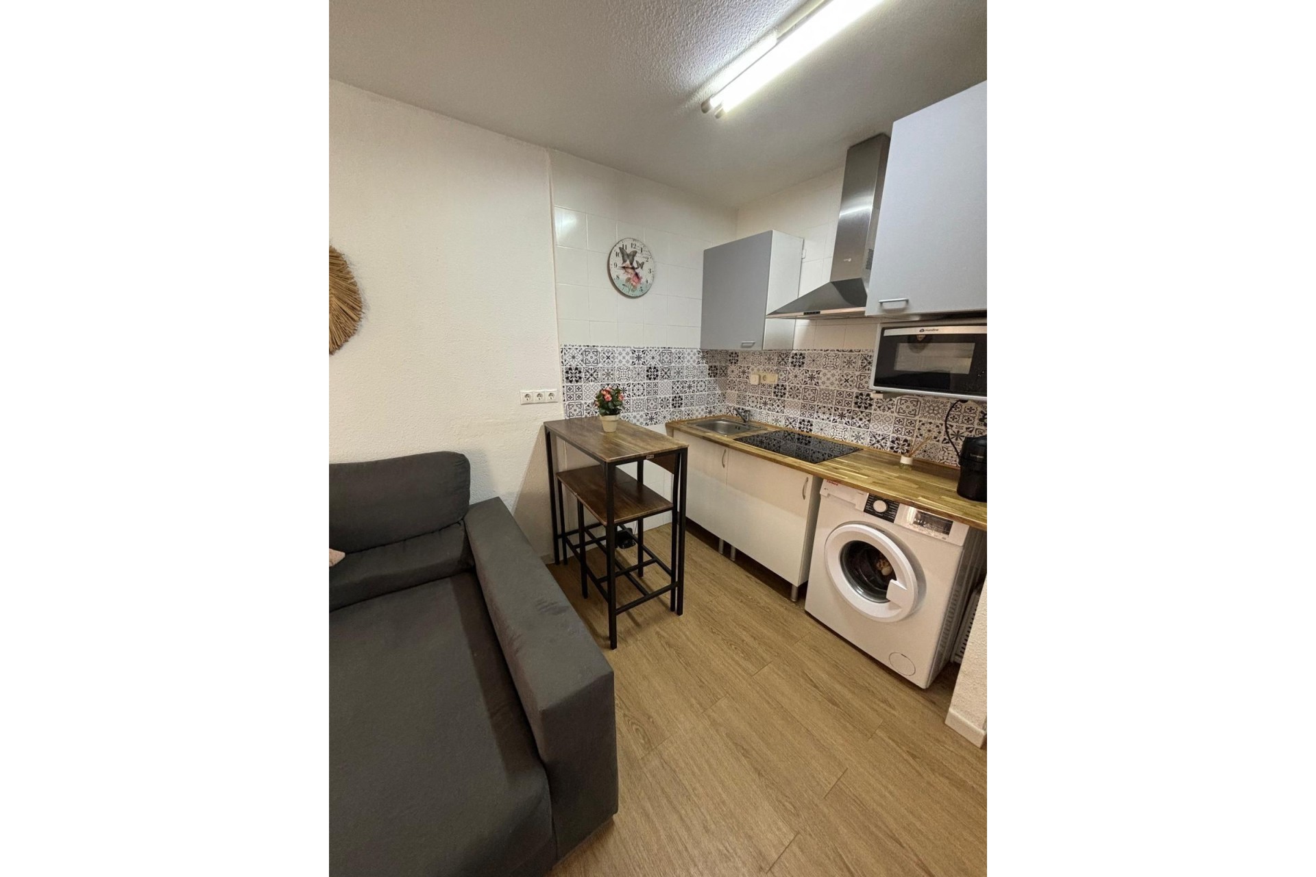 Sprzedaż - Apartament / Mieszkanie -
Torrevieja - Los Balcones