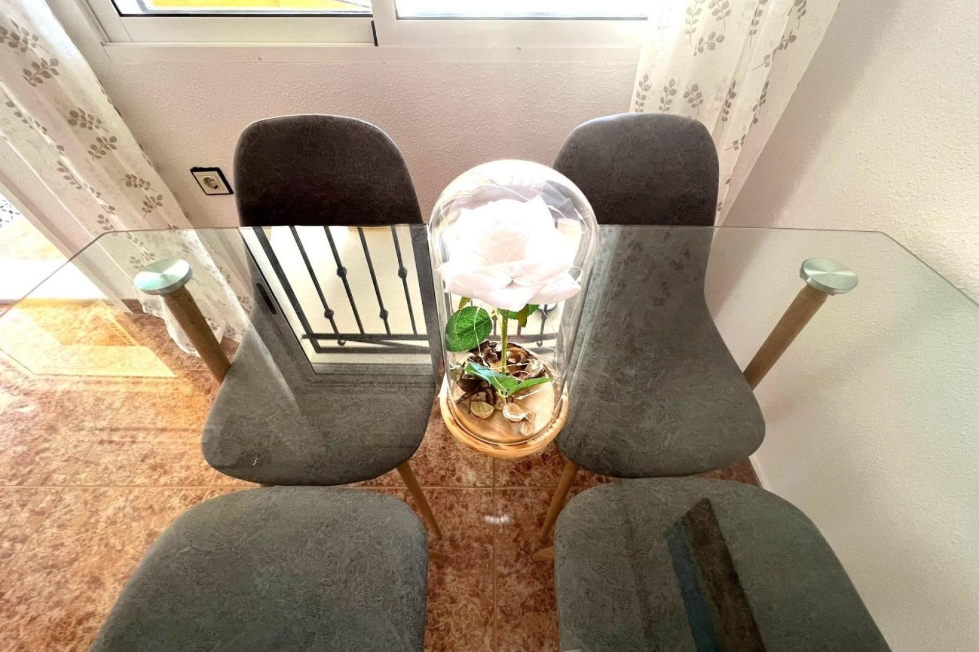 Sprzedaż - Apartament / Mieszkanie -
Torrevieja - Los Balcones
