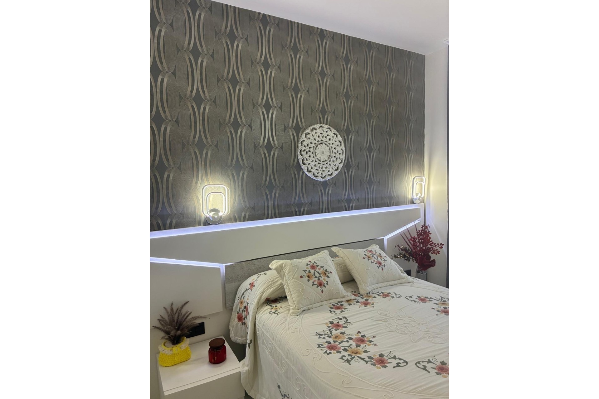 Sprzedaż - Apartament / Mieszkanie -
Torrevieja - Los Balcones