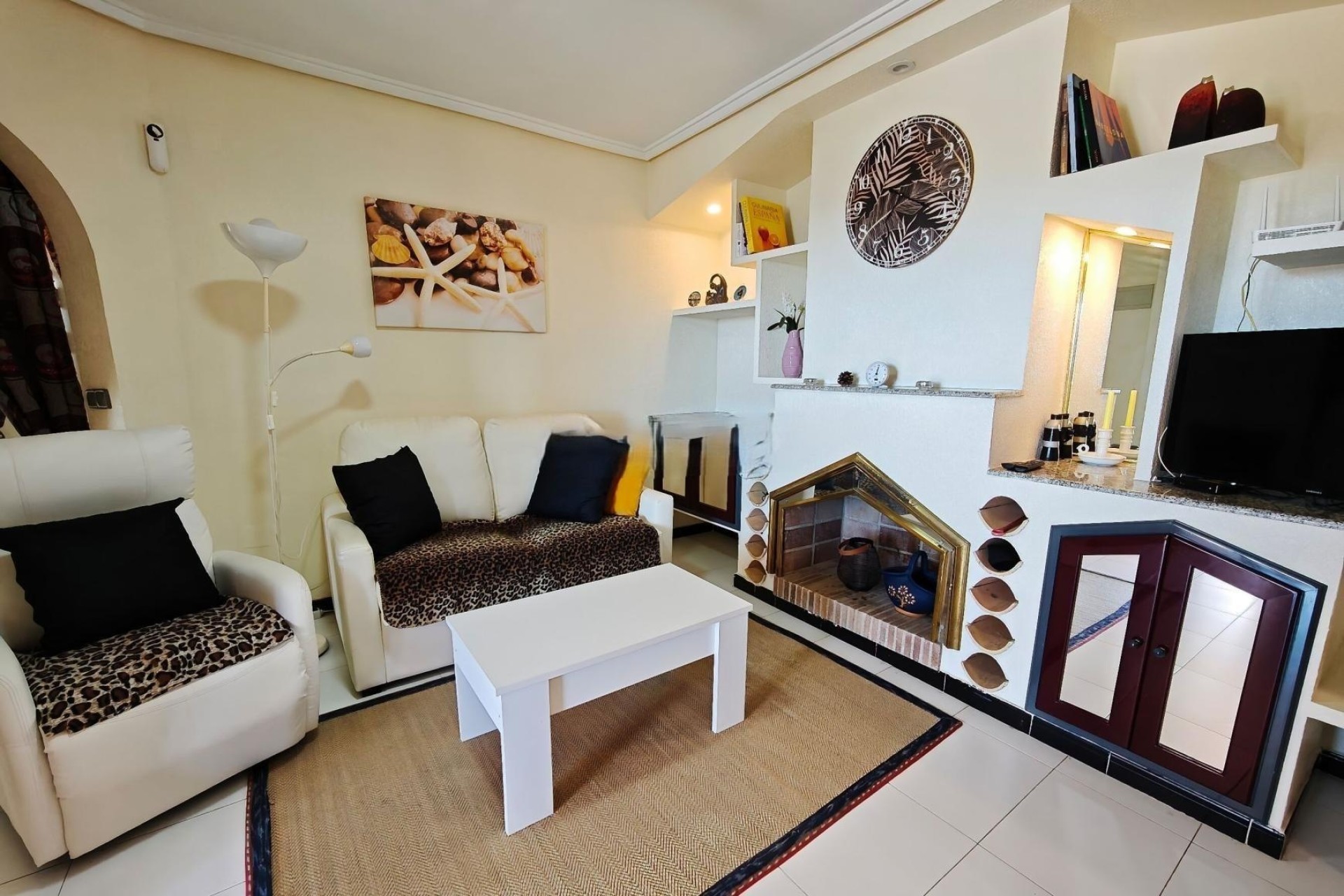 Sprzedaż - Apartament / Mieszkanie -
Torrevieja - Los Balcones