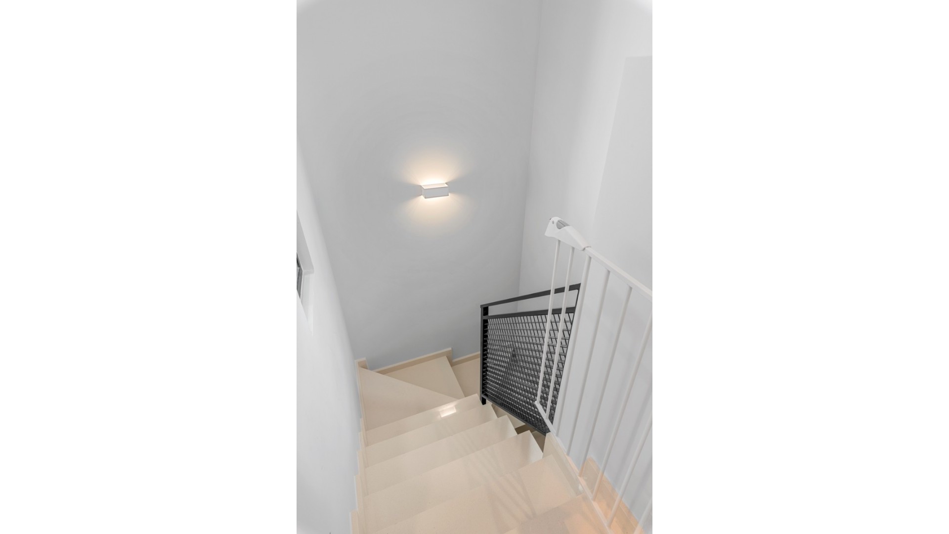 Sprzedaż - Apartament mieszkanie -
Torrevieja - Los Balcones