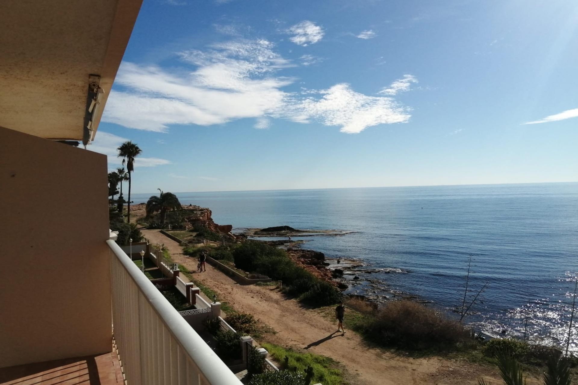 Sprzedaż - Apartament / Mieszkanie -
Torrevieja - Los Frutales