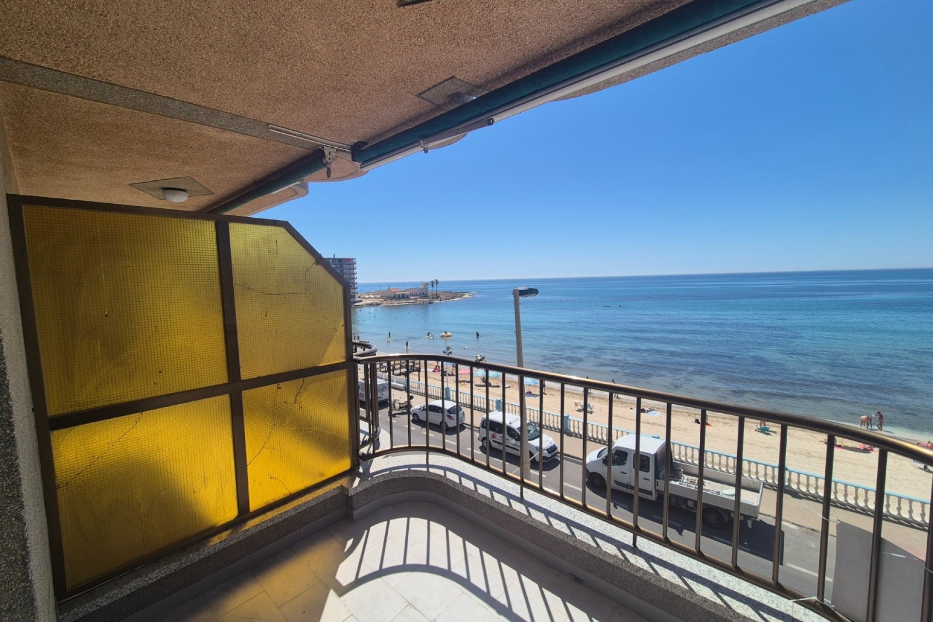 Sprzedaż - Apartament / Mieszkanie -
Torrevieja - Los Locos