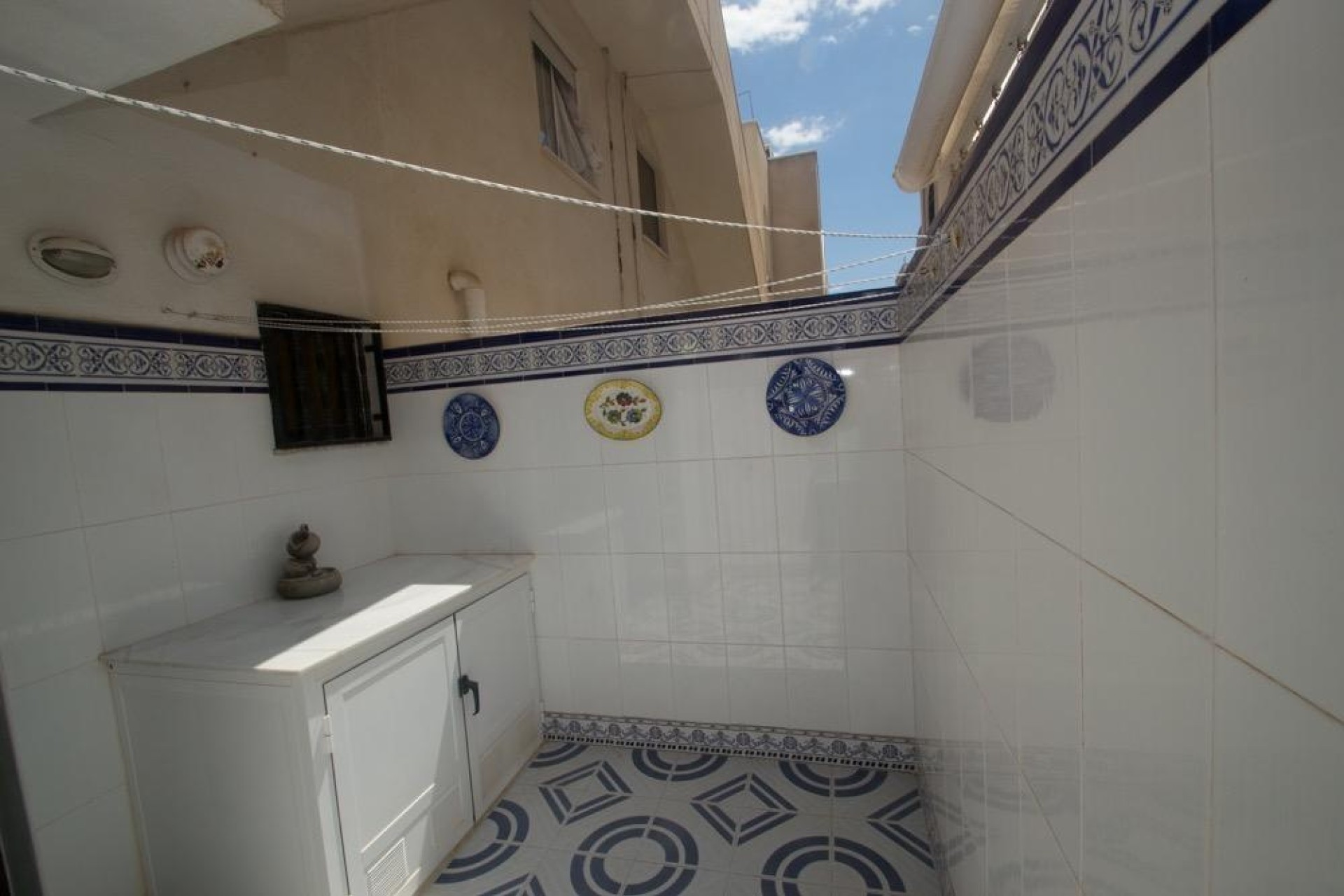 Sprzedaż - Apartament / Mieszkanie -
Torrevieja - Mar azul