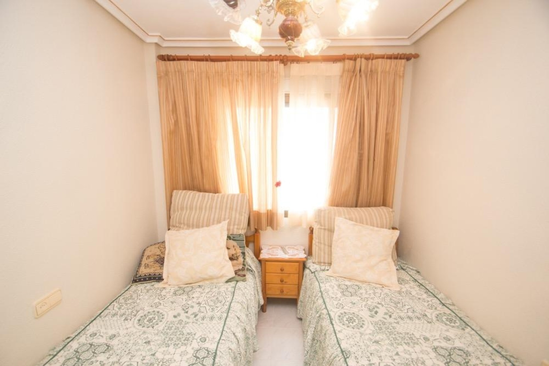 Sprzedaż - Apartament / Mieszkanie -
Torrevieja - Mar azul