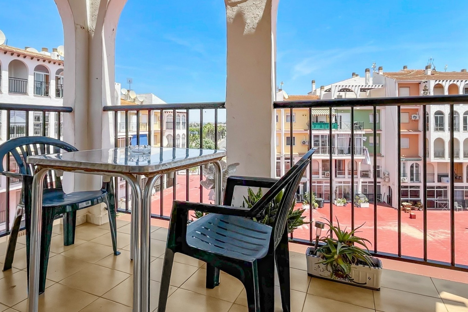 Sprzedaż - Apartament / Mieszkanie -
Torrevieja - Mar Azul