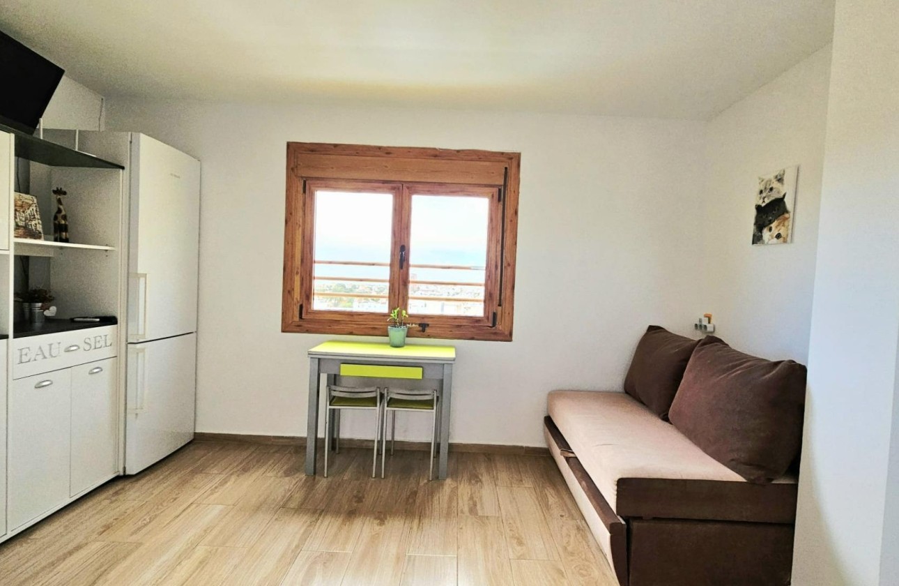 Sprzedaż - Apartament / Mieszkanie -
Torrevieja - Nueva Torrevieja