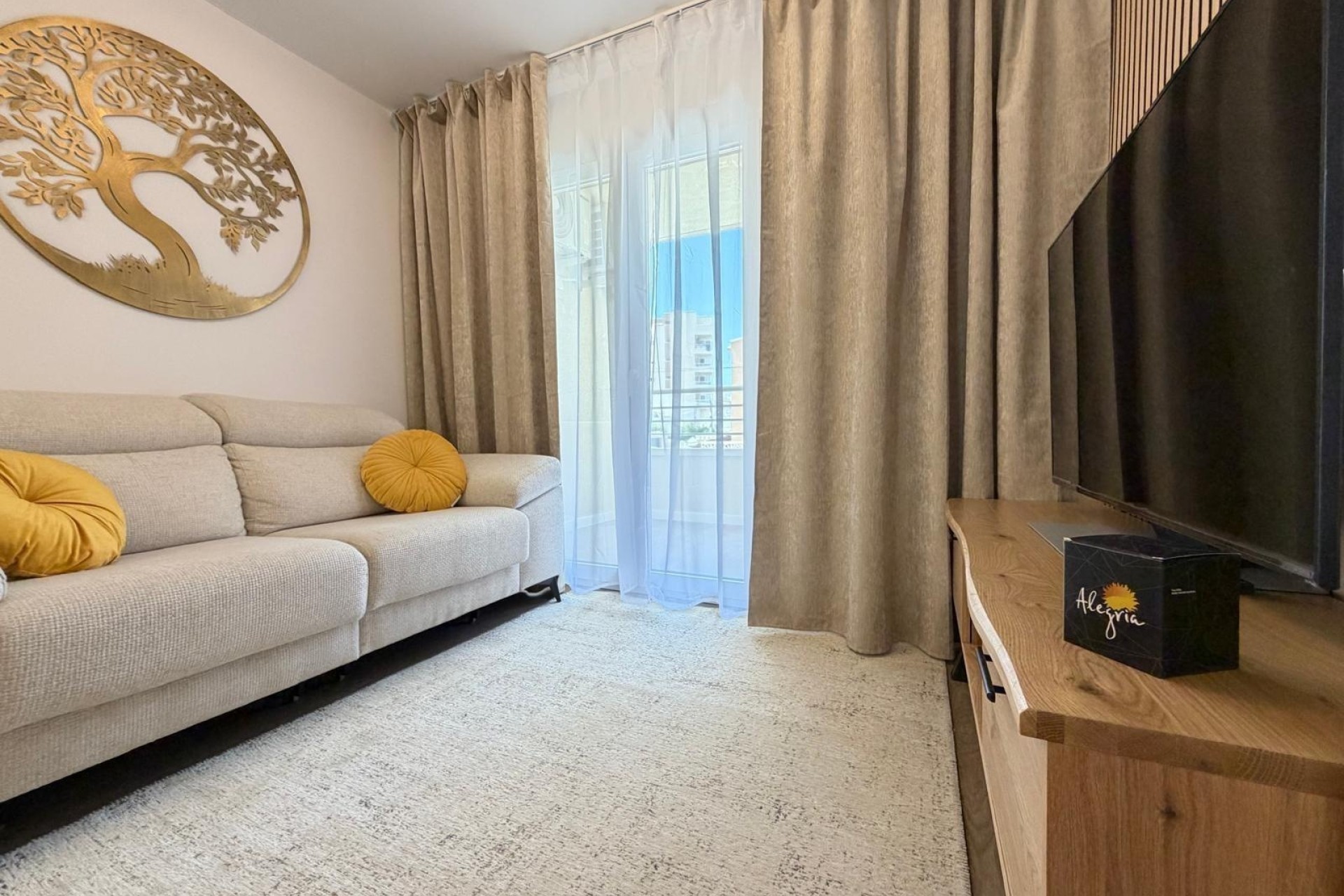 Sprzedaż - Apartament / Mieszkanie -
Torrevieja - Nueva Torrevieja