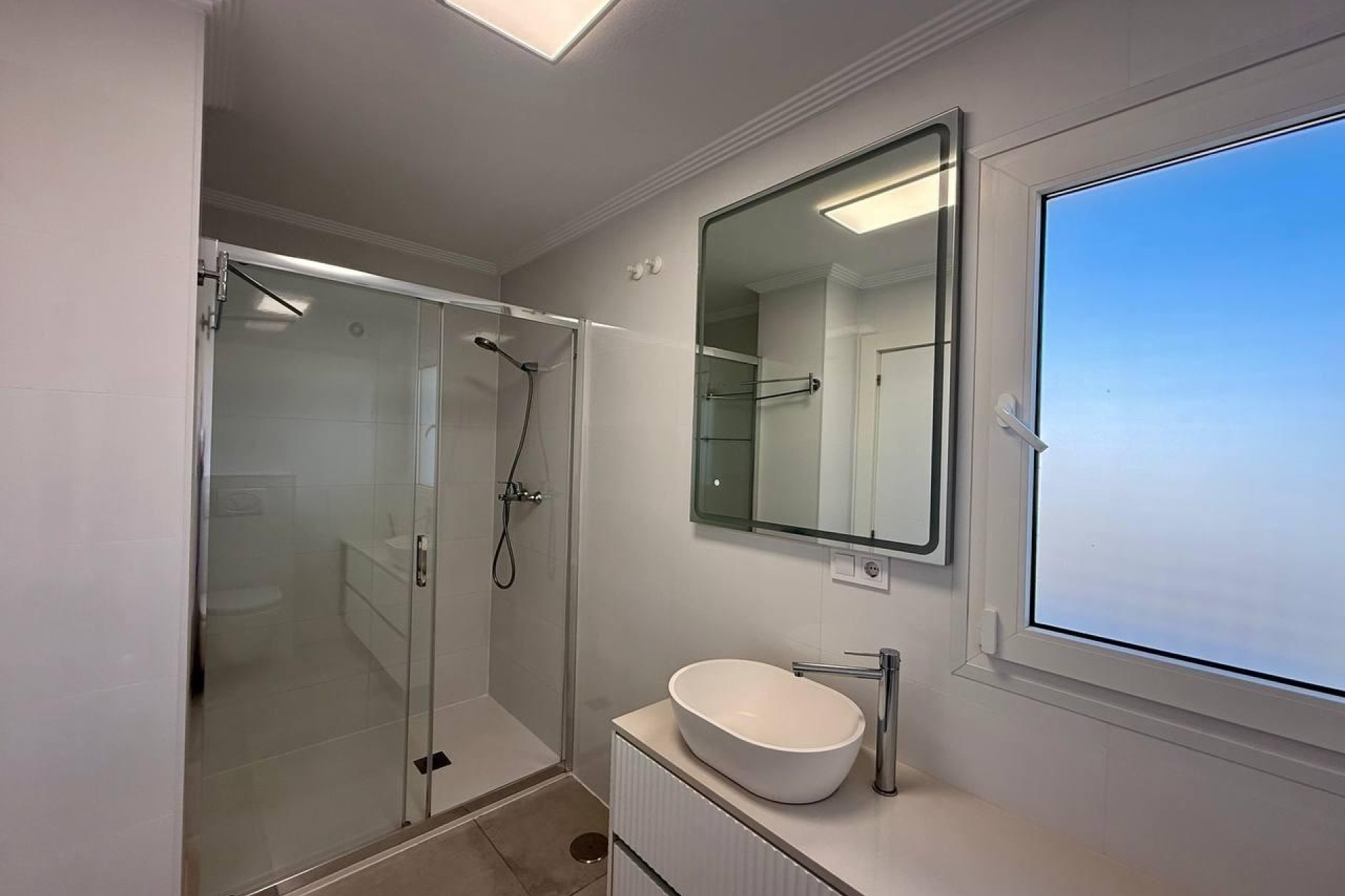 Sprzedaż - Apartament / Mieszkanie -
Torrevieja - Nueva Torrevieja